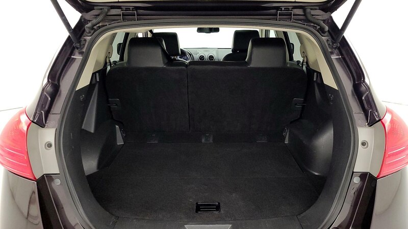 2013 Nissan Rogue SL 22