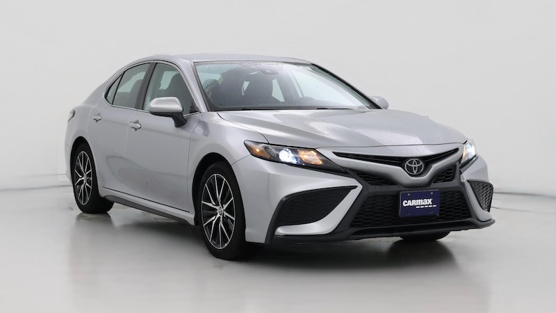 2021 Toyota Camry SE Hero Image