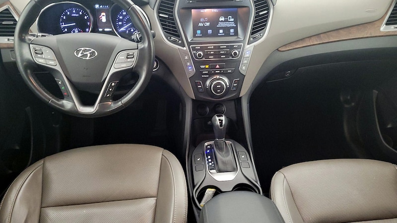 2019 Hyundai Santa Fe XL SE 9