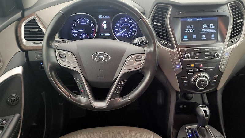 2019 Hyundai Santa Fe XL SE 10
