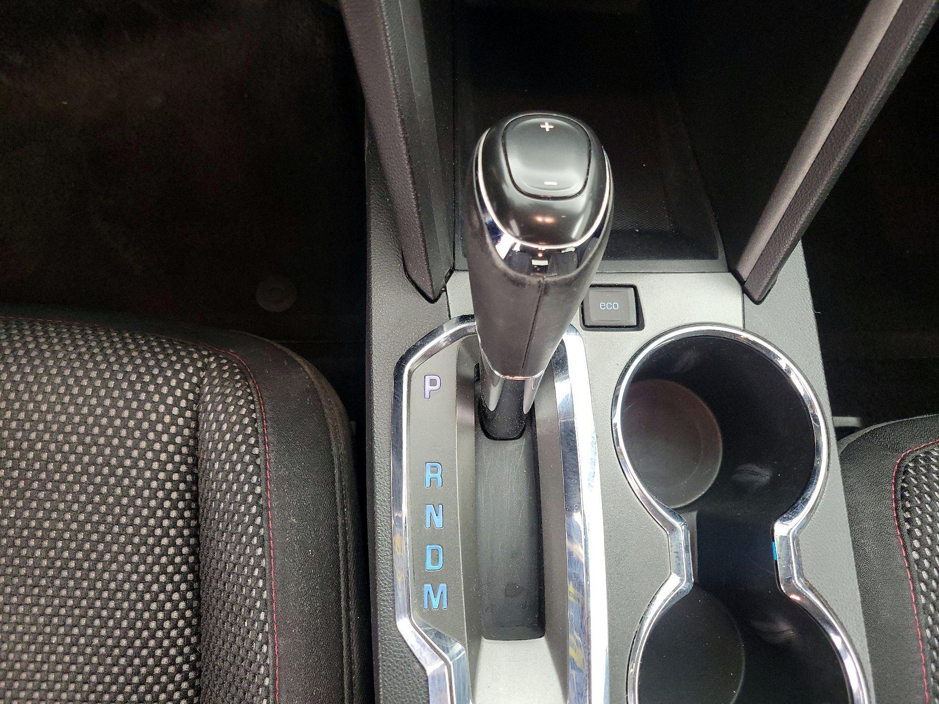 Thumbnail: 2016 Chevrolet Equinox - 17