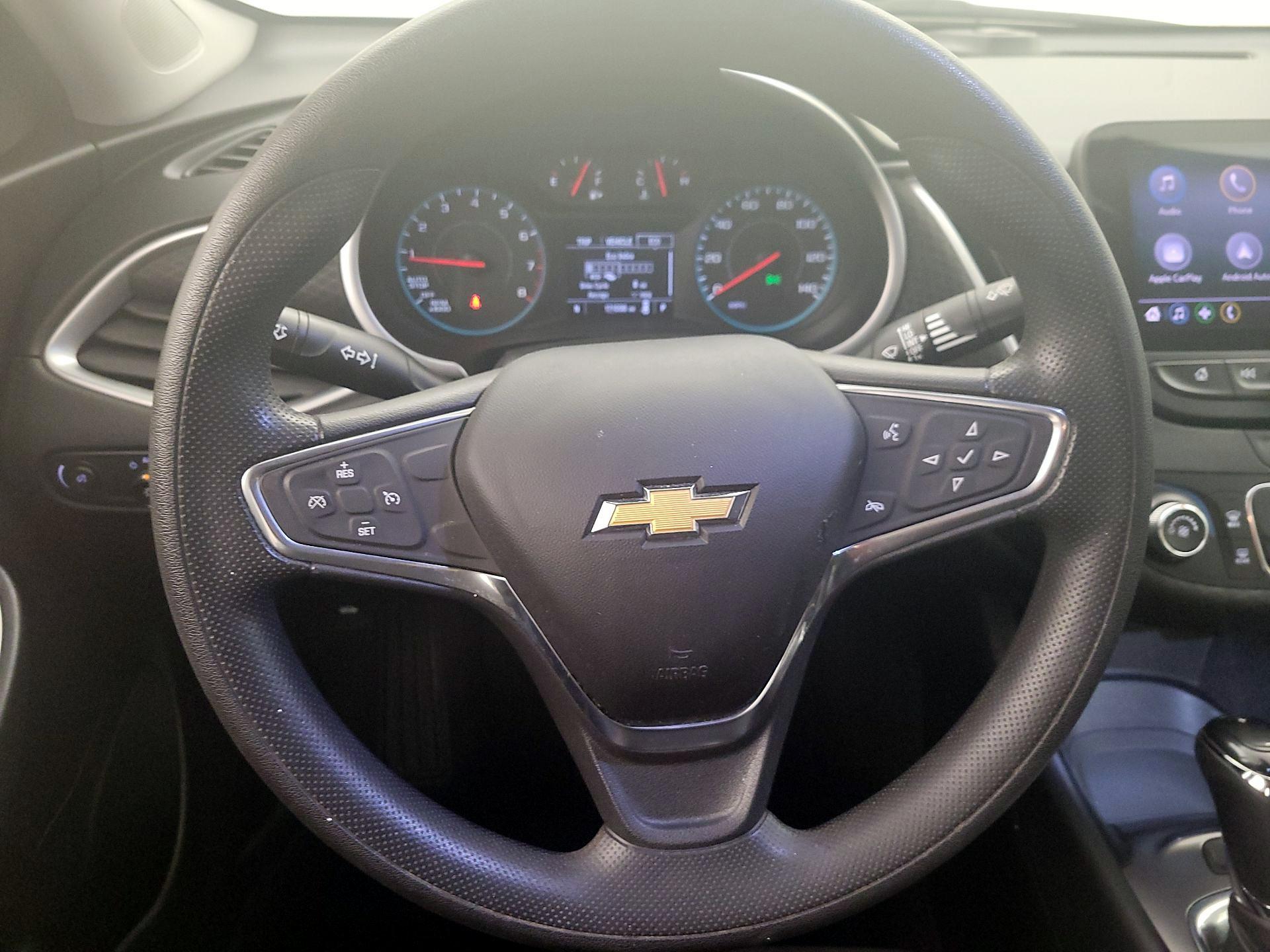 Thumbnail: 2019 Chevrolet Malibu - 10
