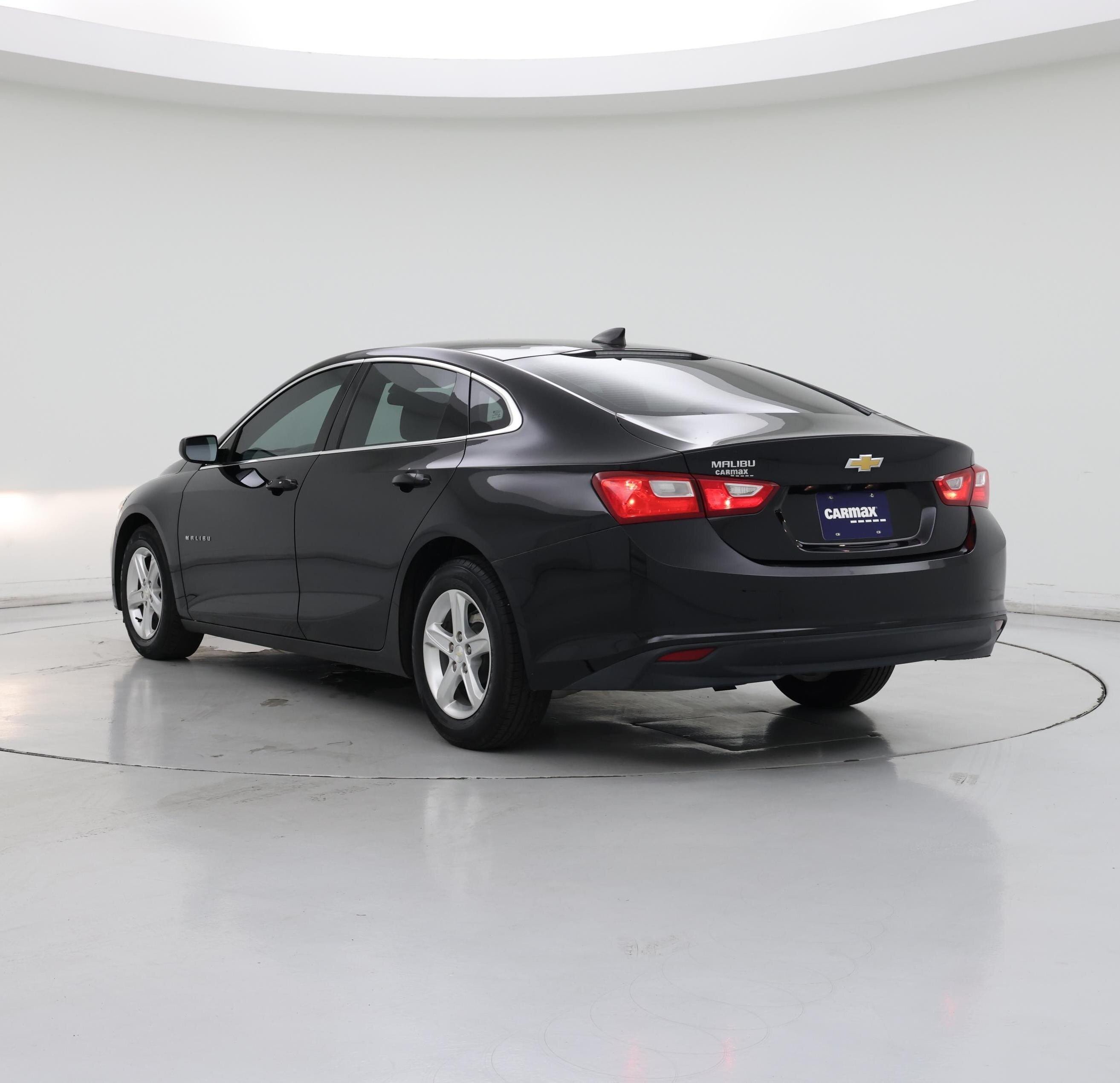 Thumbnail: 2019 Chevrolet Malibu - 2