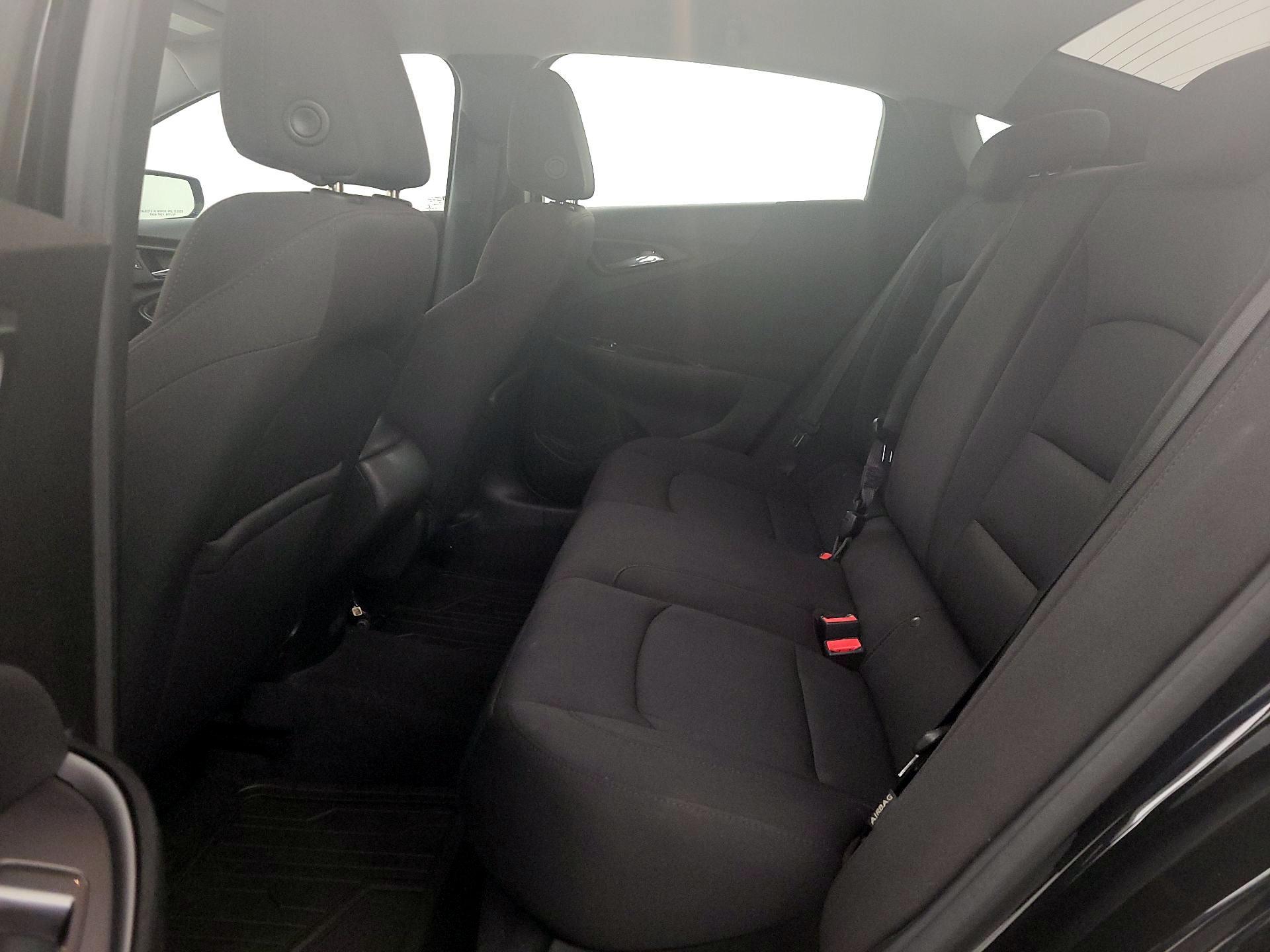Thumbnail: 2019 Chevrolet Malibu - 19