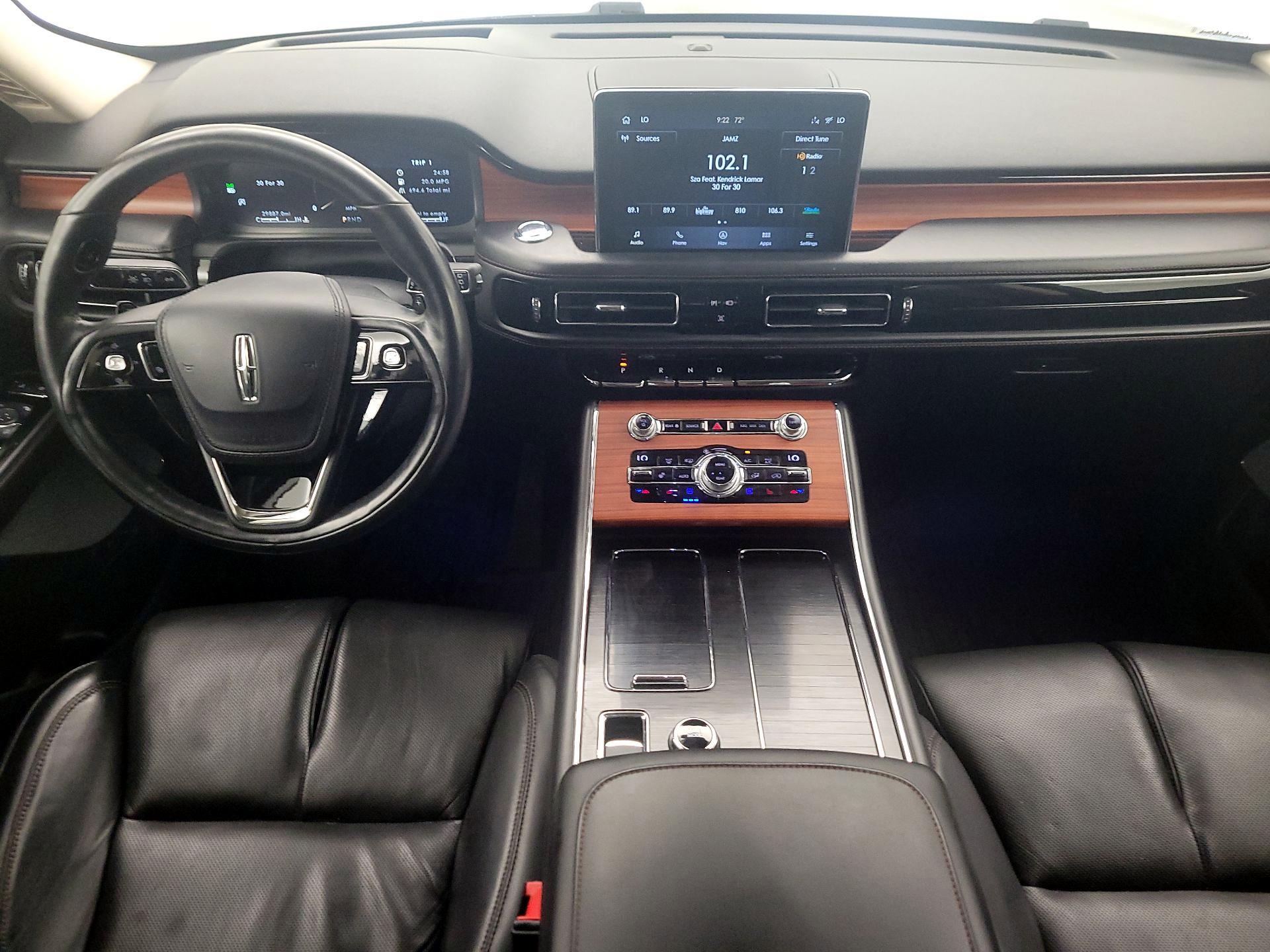 Thumbnail: 2020 Lincoln Aviator - 9