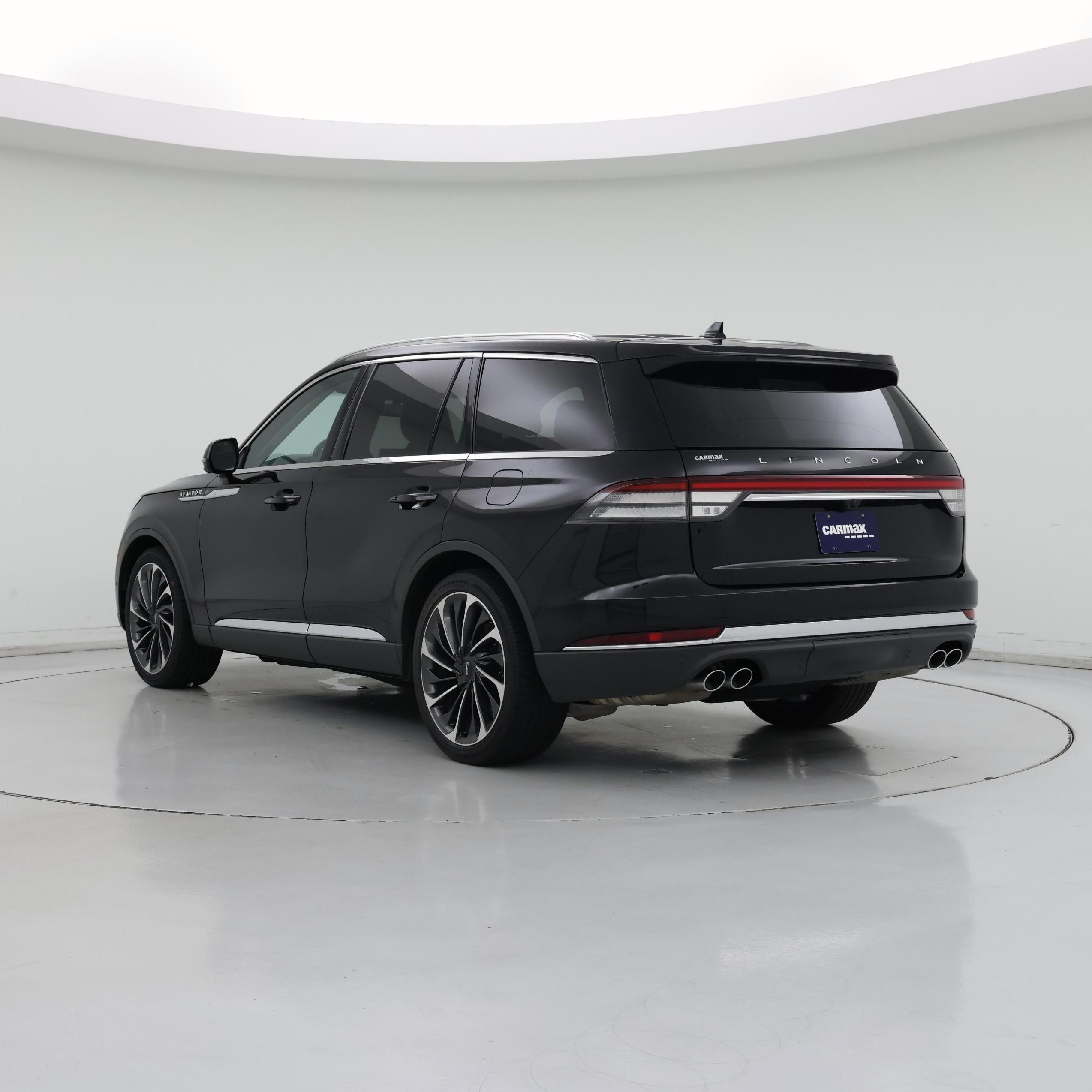 Thumbnail: 2020 Lincoln Aviator - 2