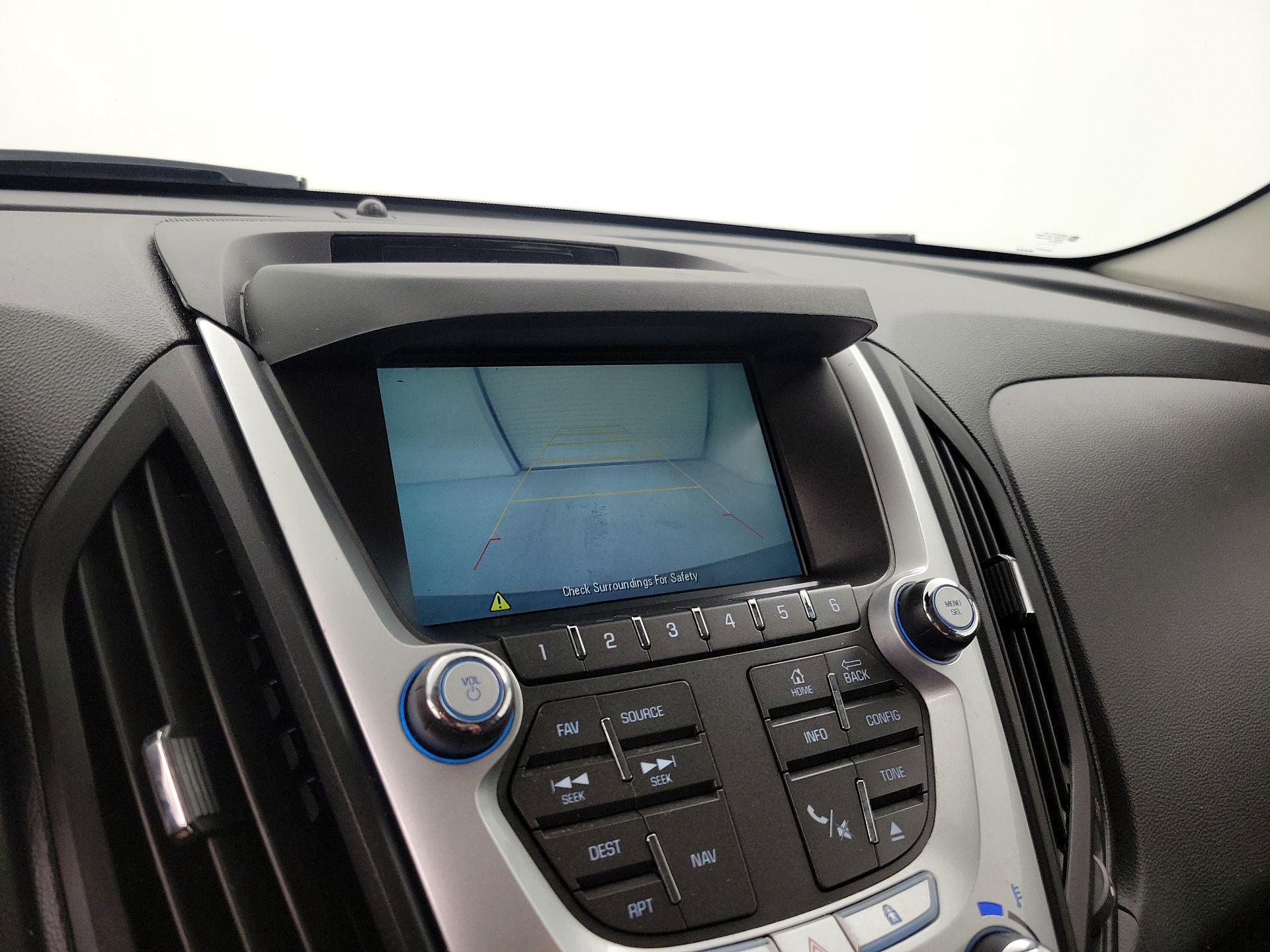 Thumbnail: 2015 Chevrolet Equinox - 14