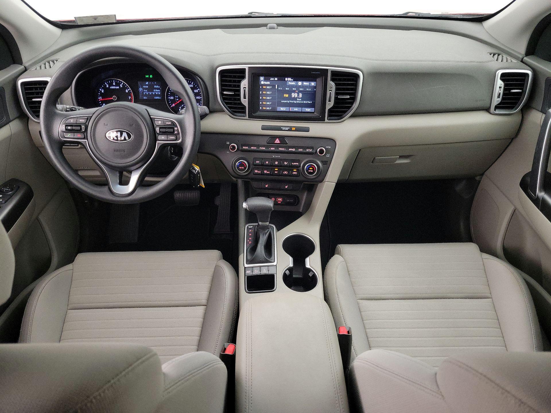Thumbnail: 2017 Kia Sportage - 9