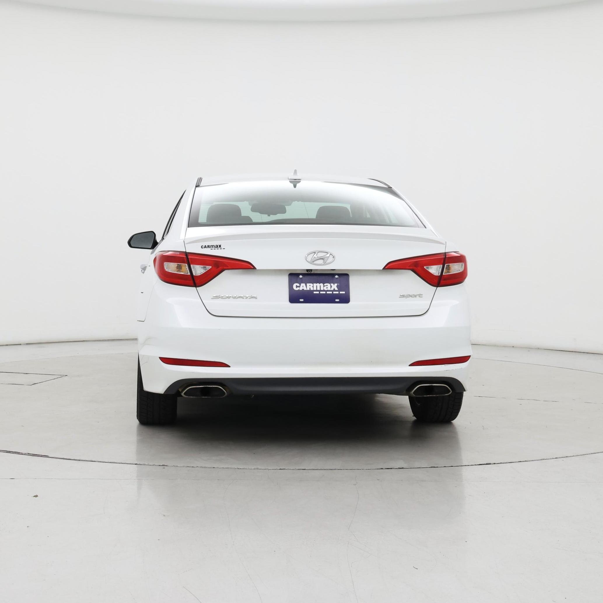 Thumbnail: 2015 Hyundai Sonata - 6