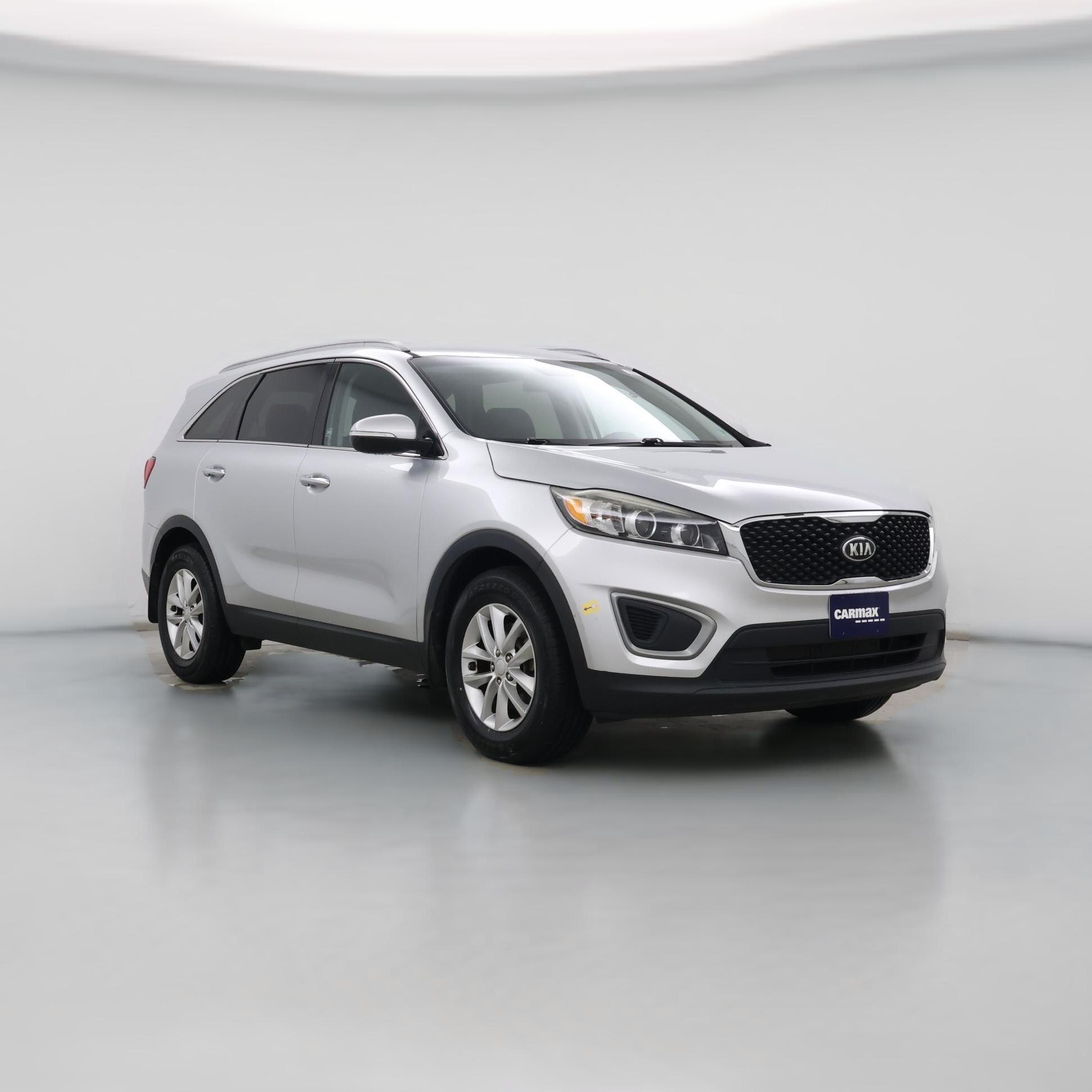 Thumbnail: 2016 Kia Sorento - 1
