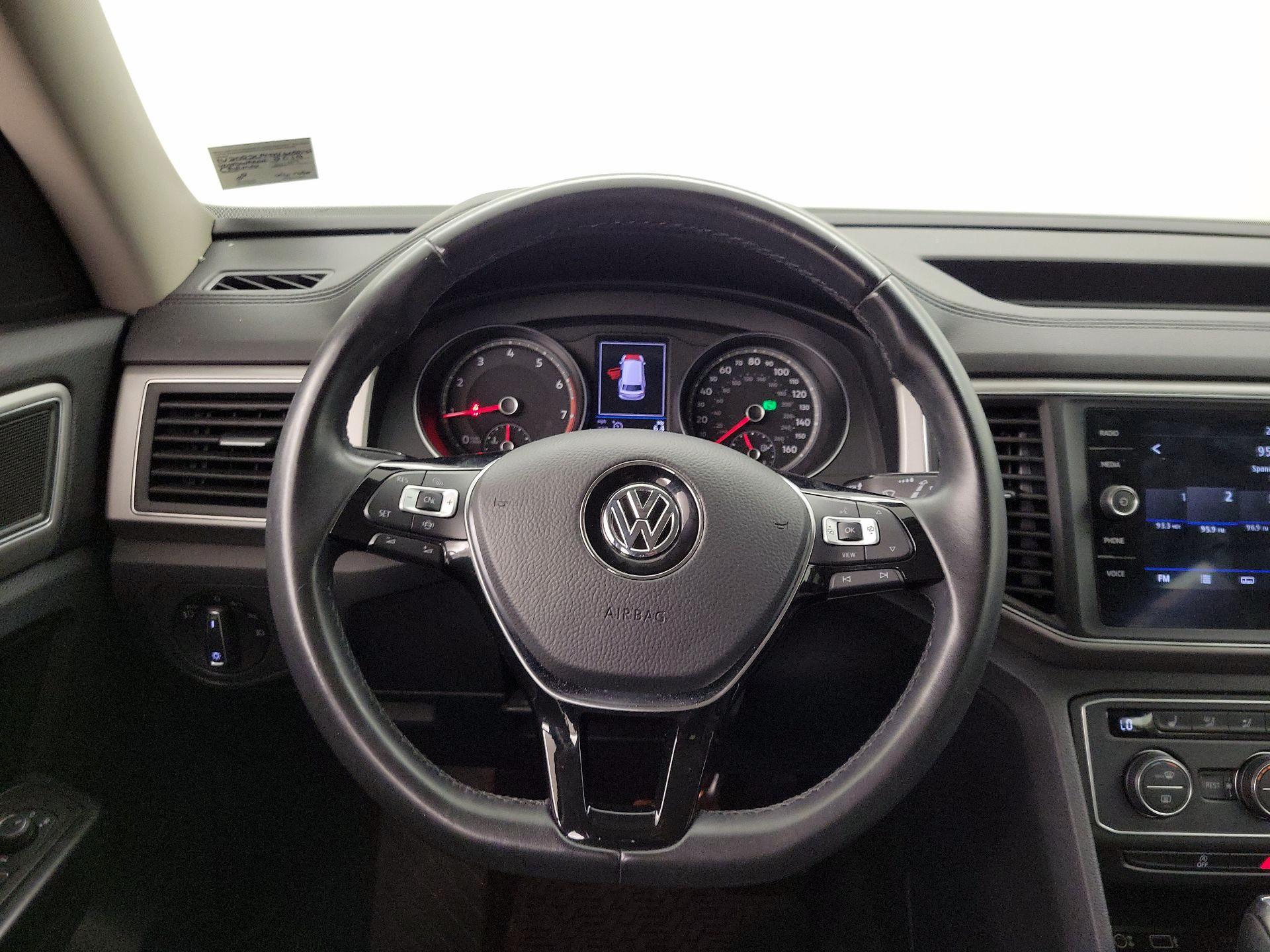 Thumbnail: 2019 Volkswagen Atlas - 10