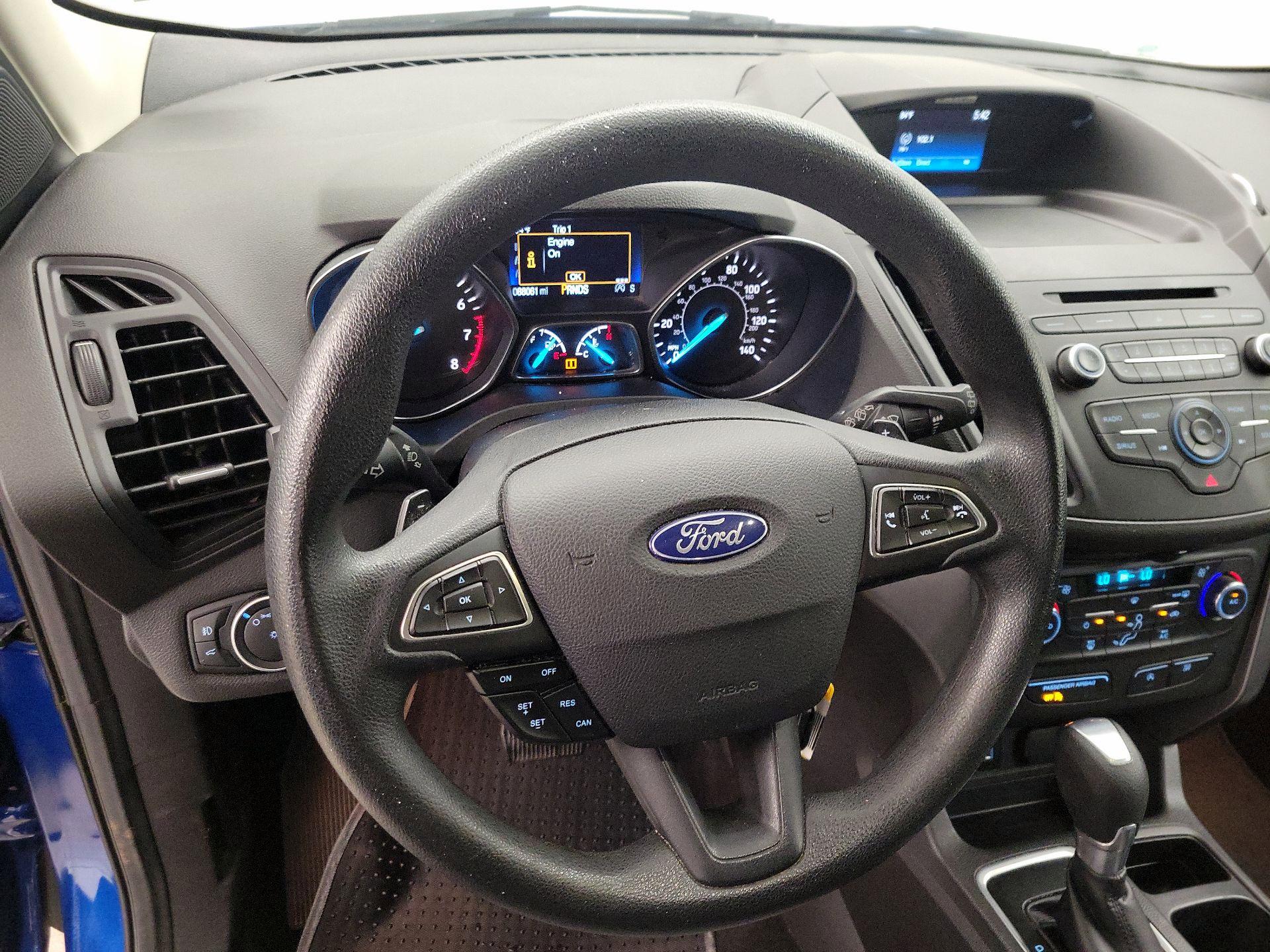 Thumbnail: 2017 Ford Escape - 10