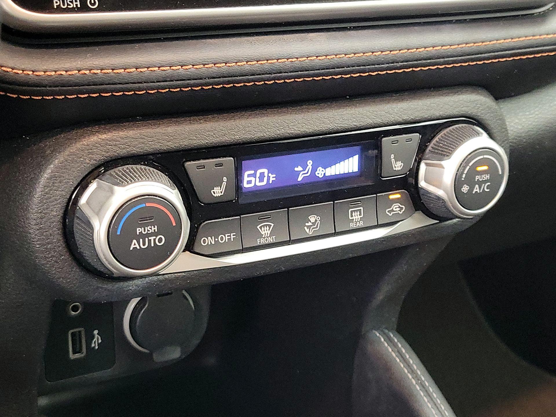 Thumbnail: 2020 Nissan Kicks - 15
