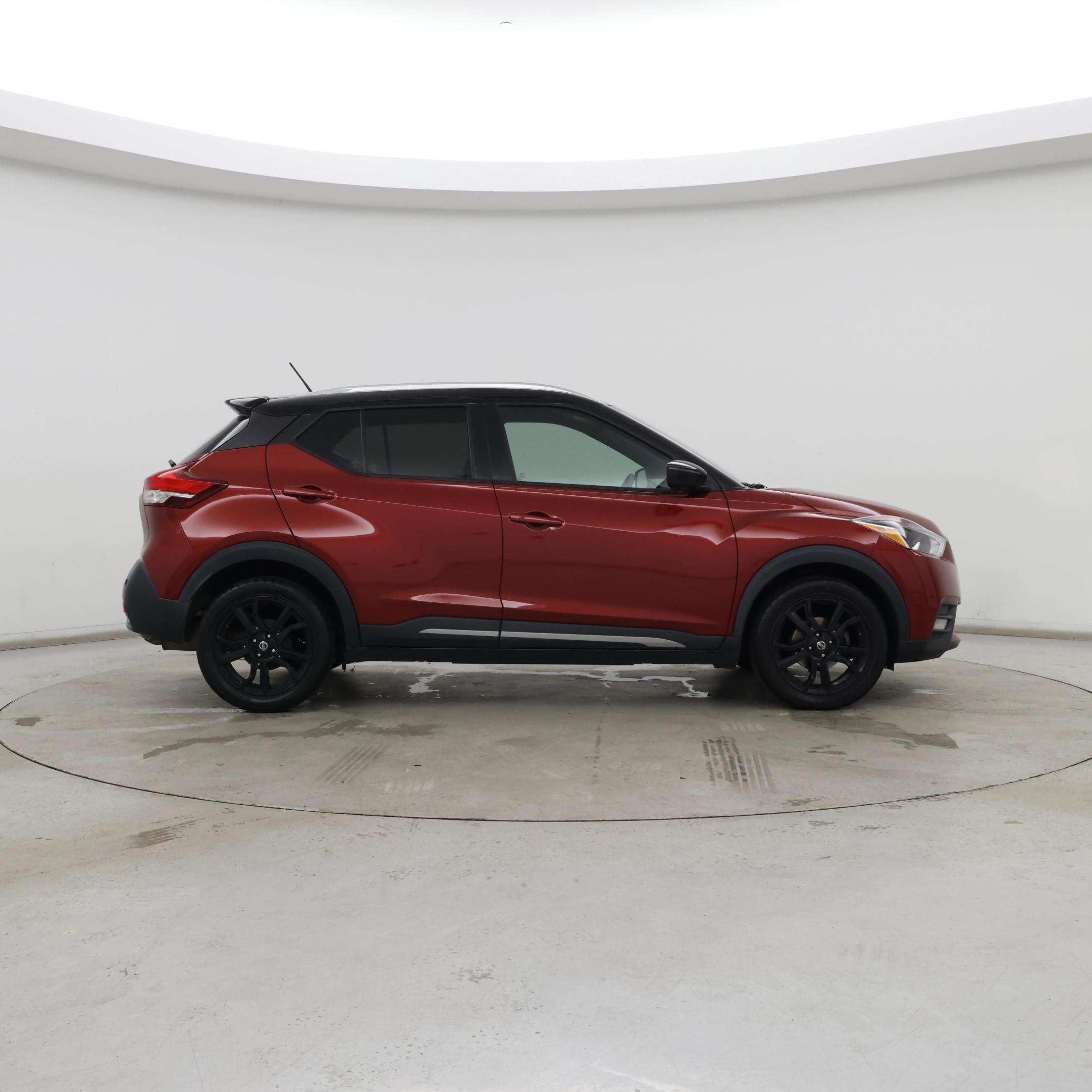 Thumbnail: 2020 Nissan Kicks - 7