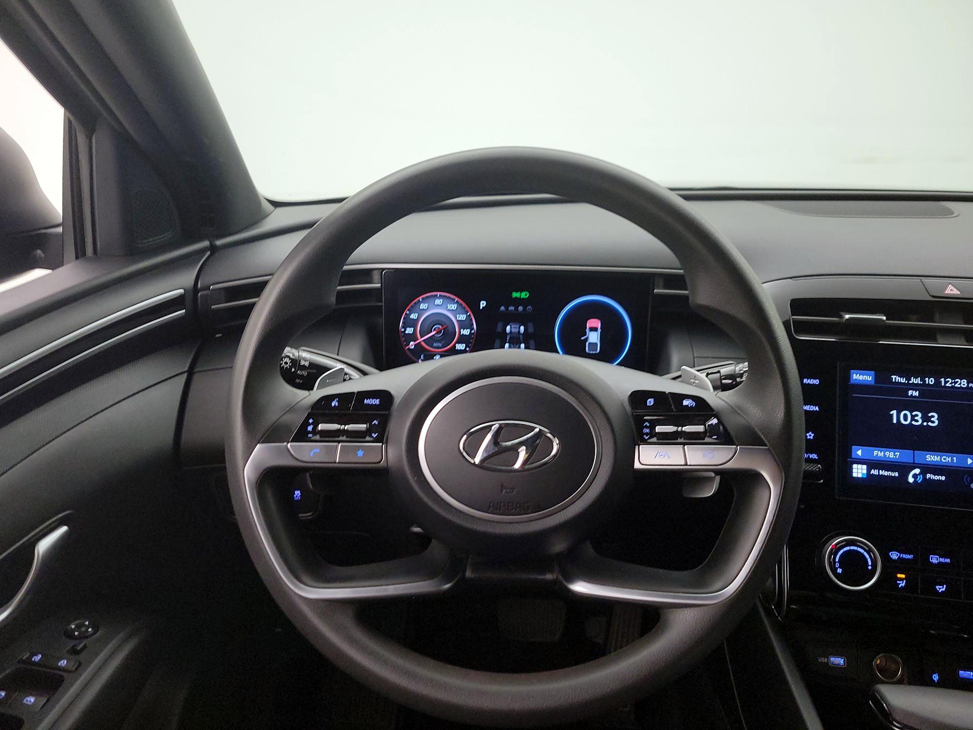Thumbnail: 2023 Hyundai Santa Cruz - 10
