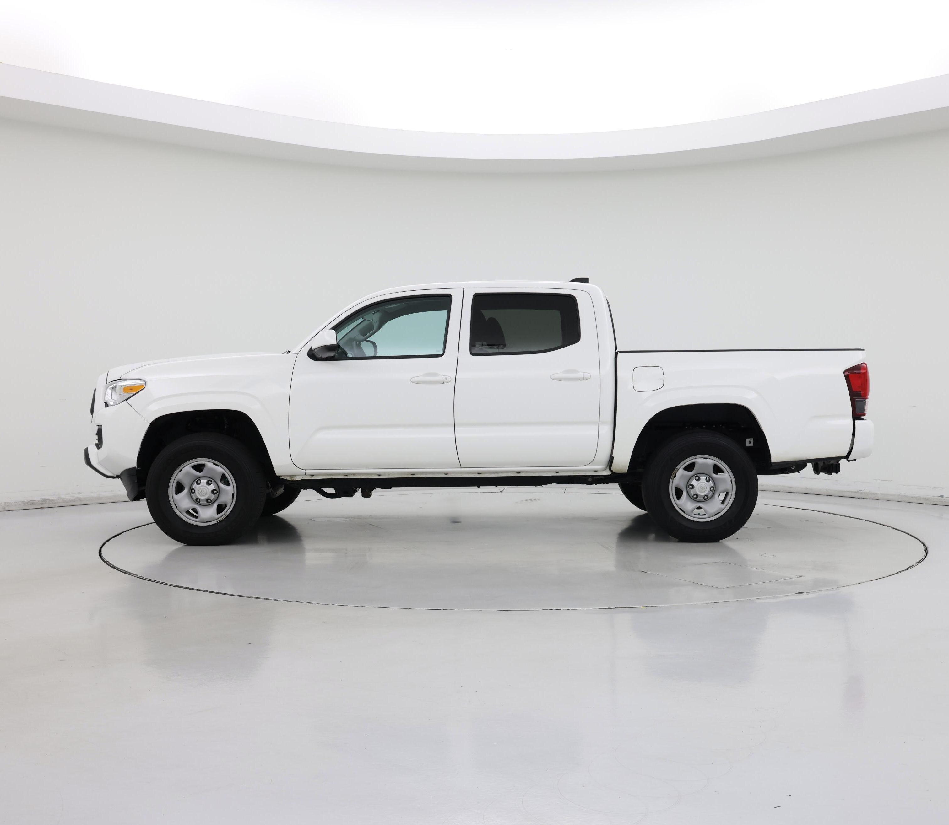 Thumbnail: 2023 Toyota Tacoma - 3