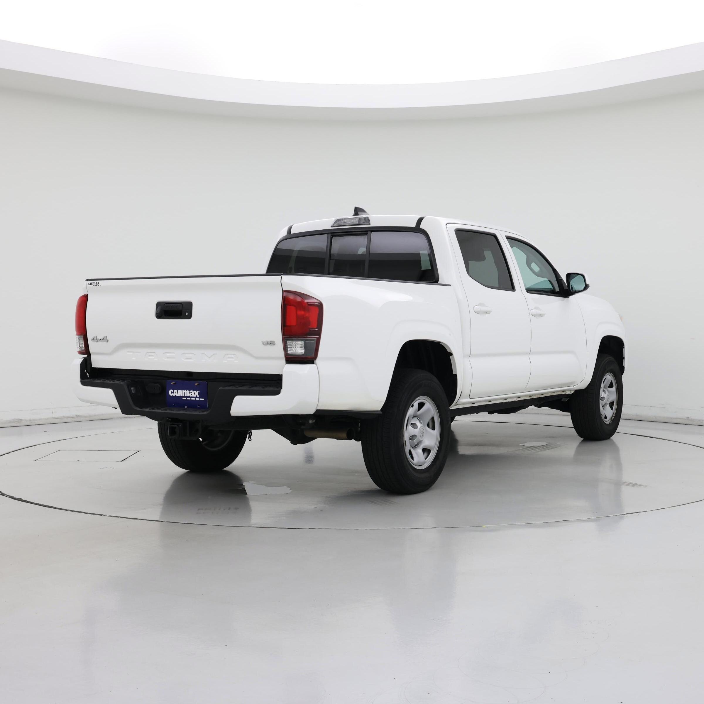 Thumbnail: 2023 Toyota Tacoma - 8