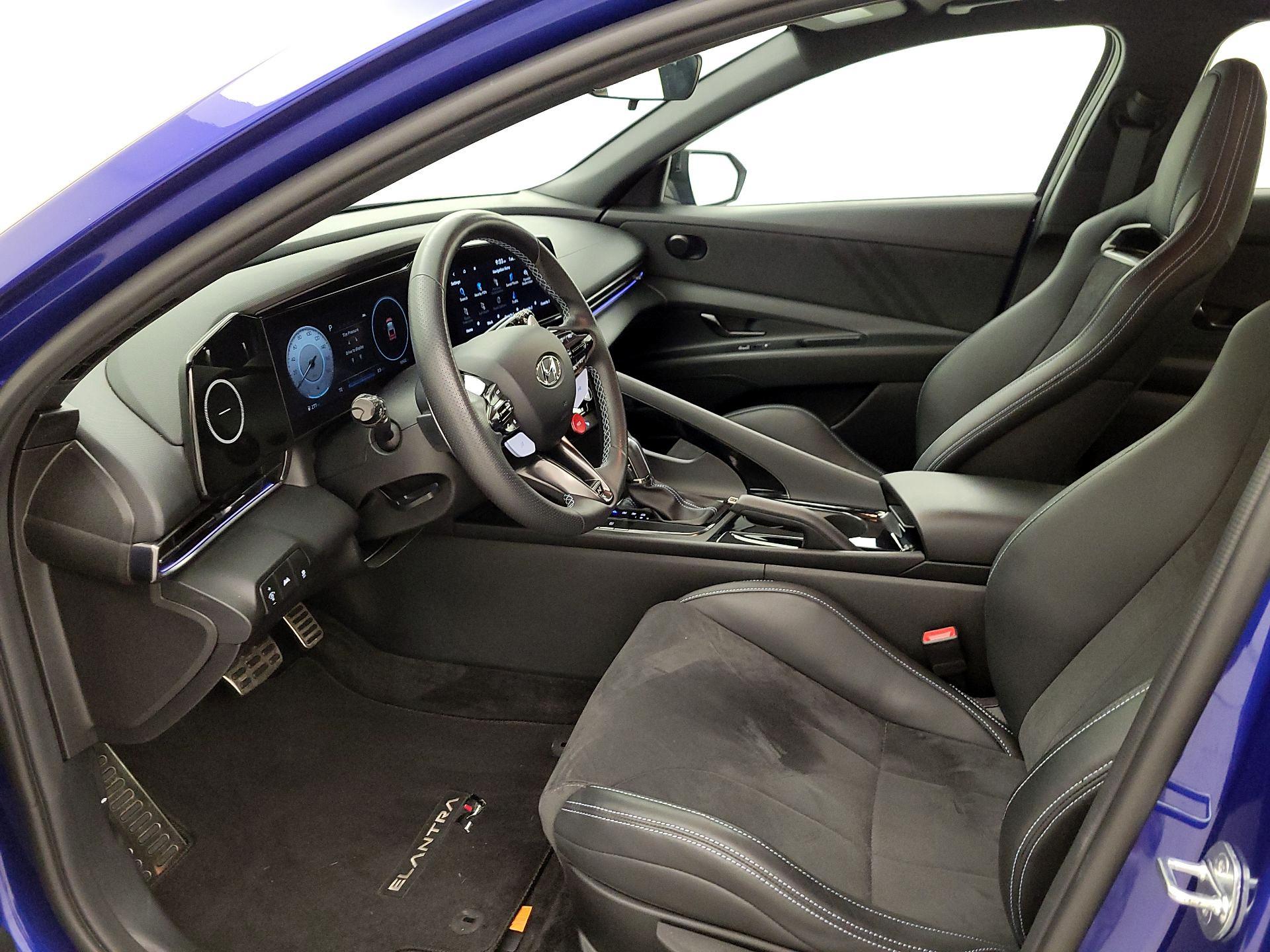 Thumbnail: 2023 Hyundai Elantra - 11