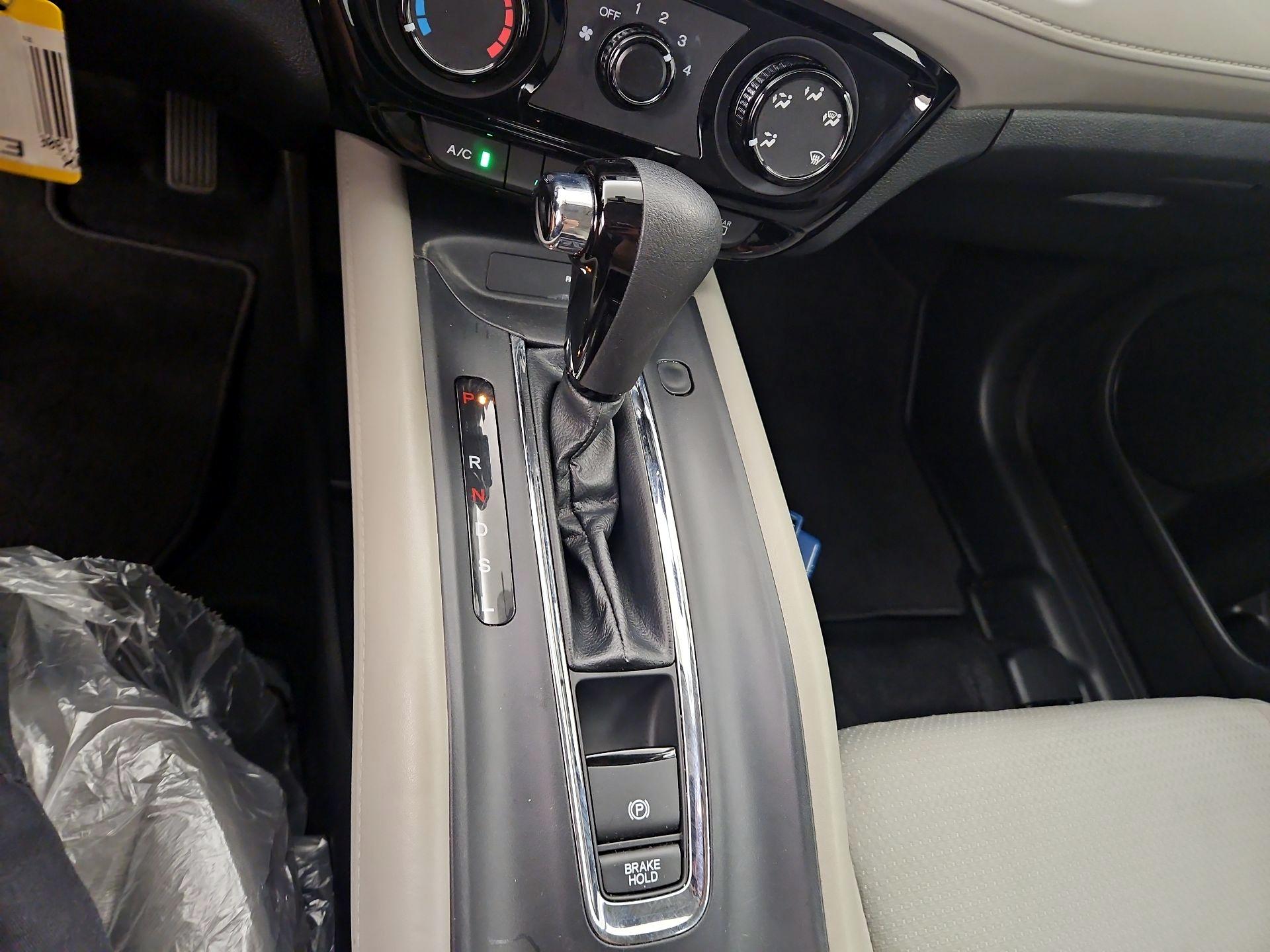 Thumbnail: 2021 Honda HR-V - 17