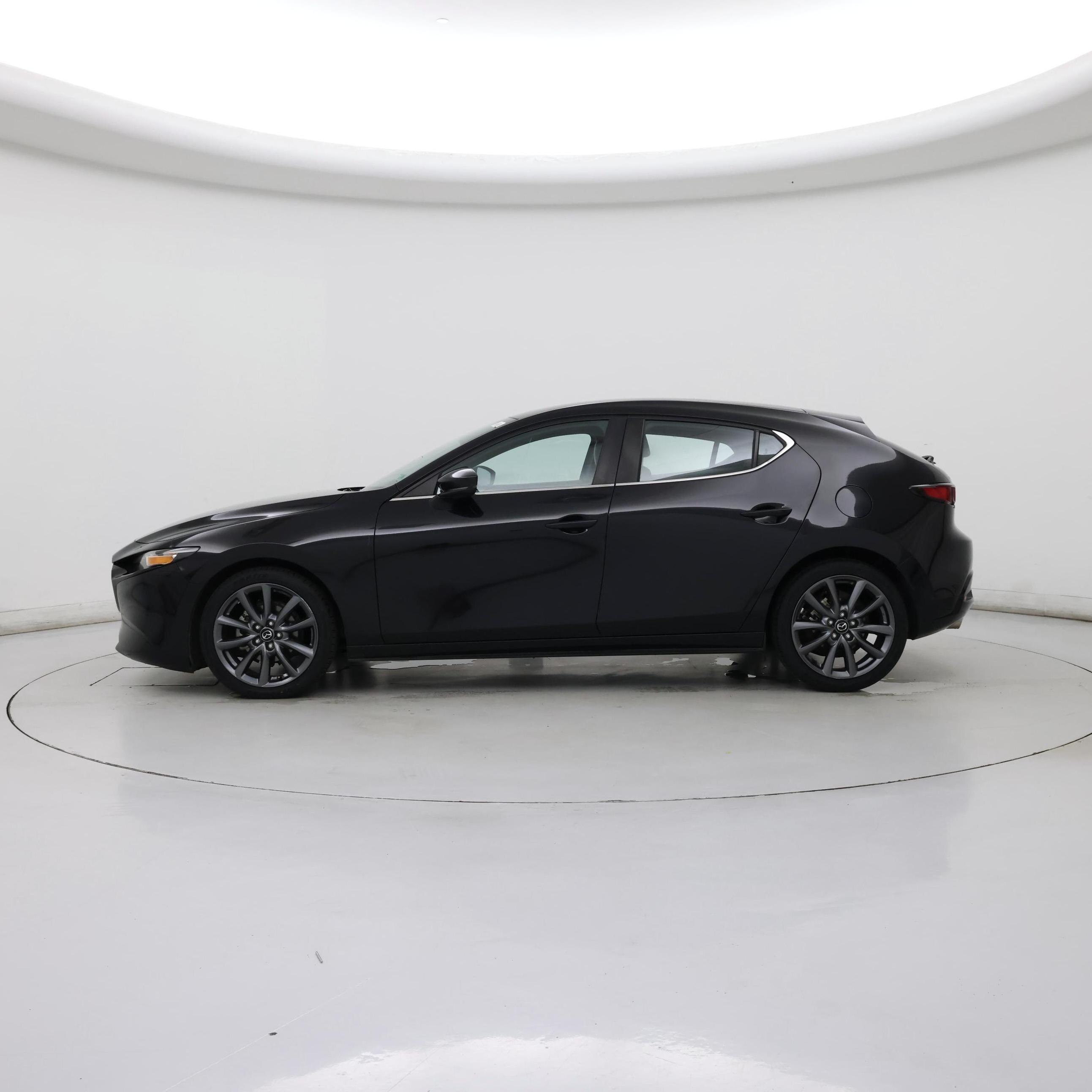 Thumbnail: 2020 Mazda Mazda3 - 3