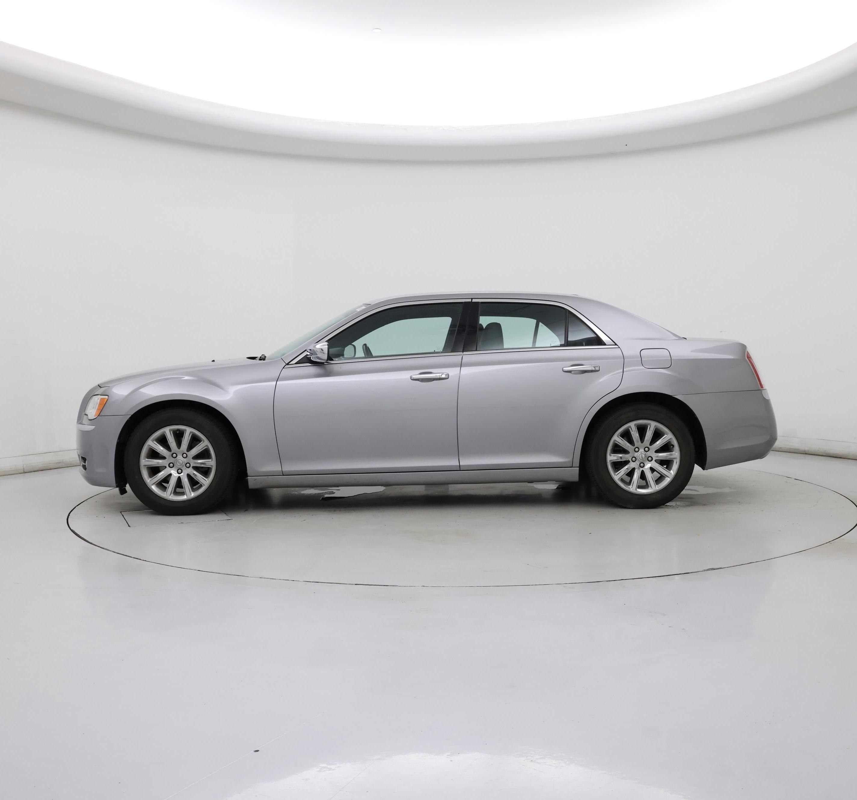 Thumbnail: 2014 Chrysler 300 - 3