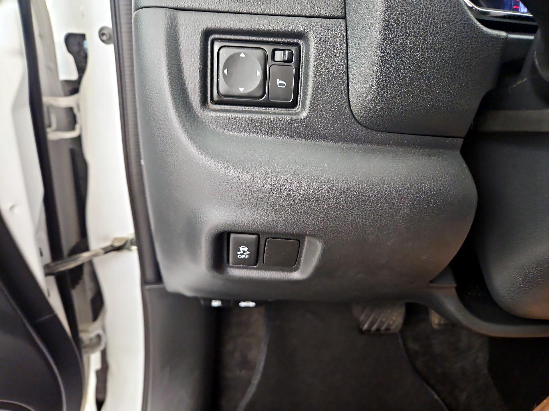 Thumbnail: 2019 Nissan Versa - 13