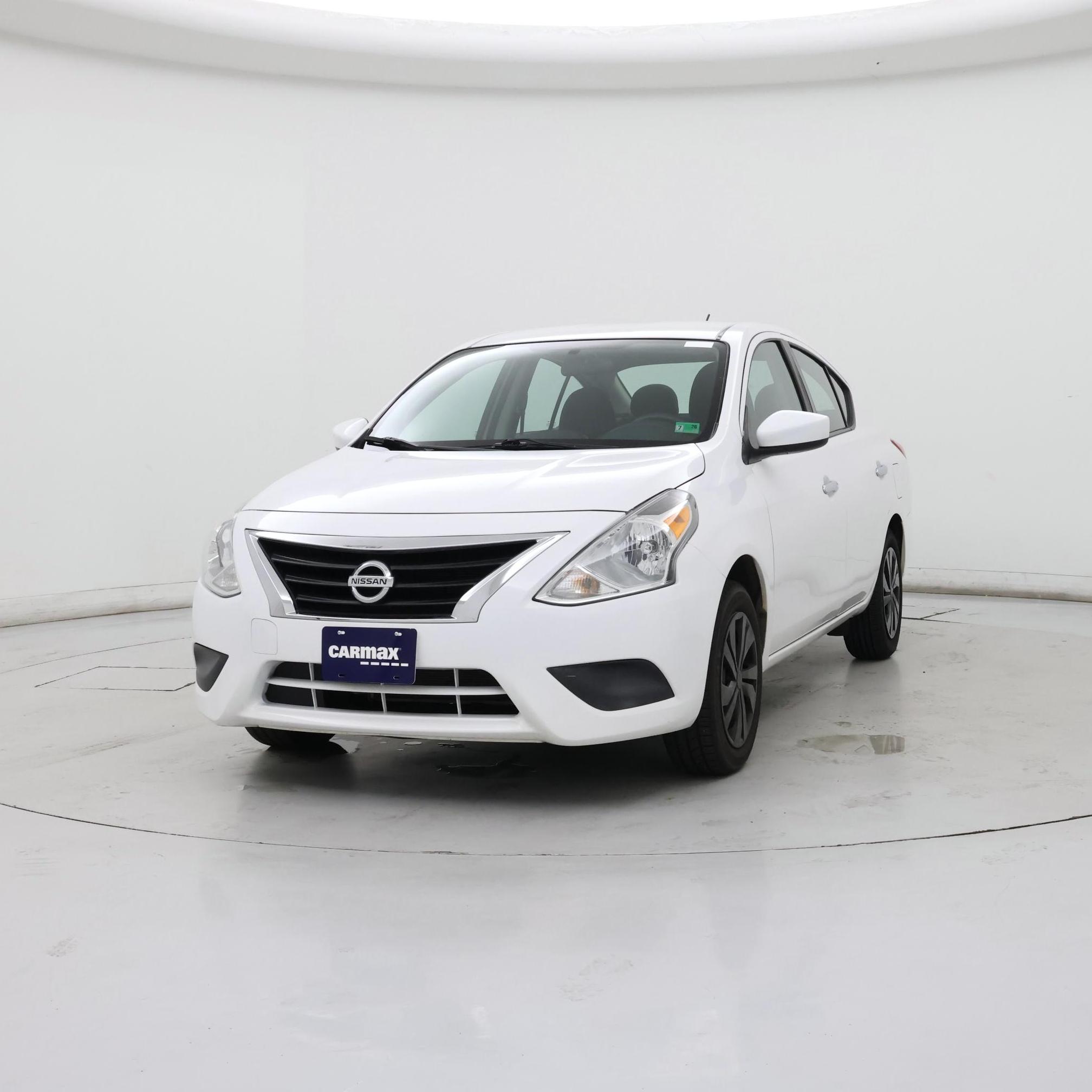 Thumbnail: 2019 Nissan Versa - 4