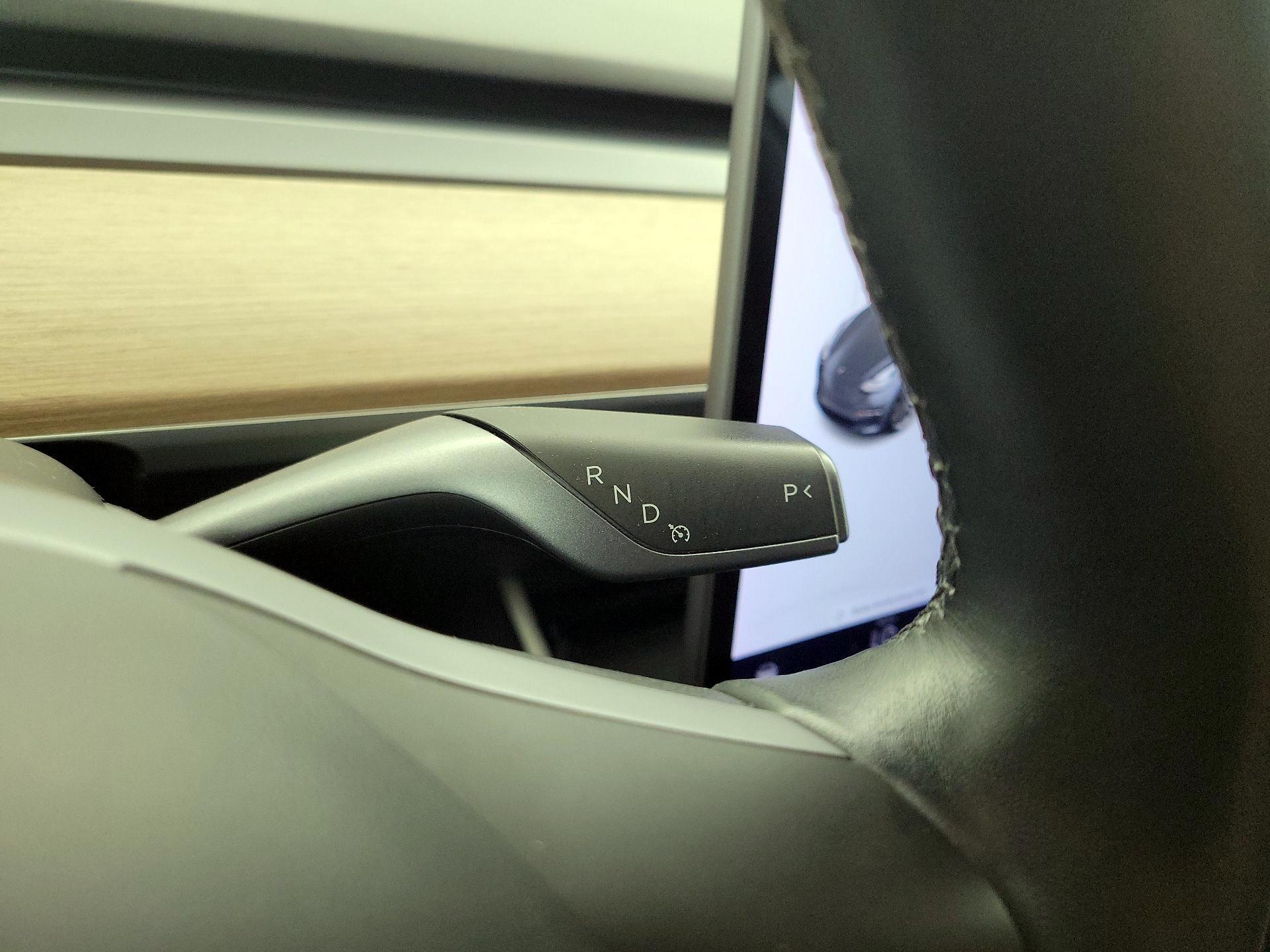 Thumbnail: 2018 Tesla Model 3 - 17