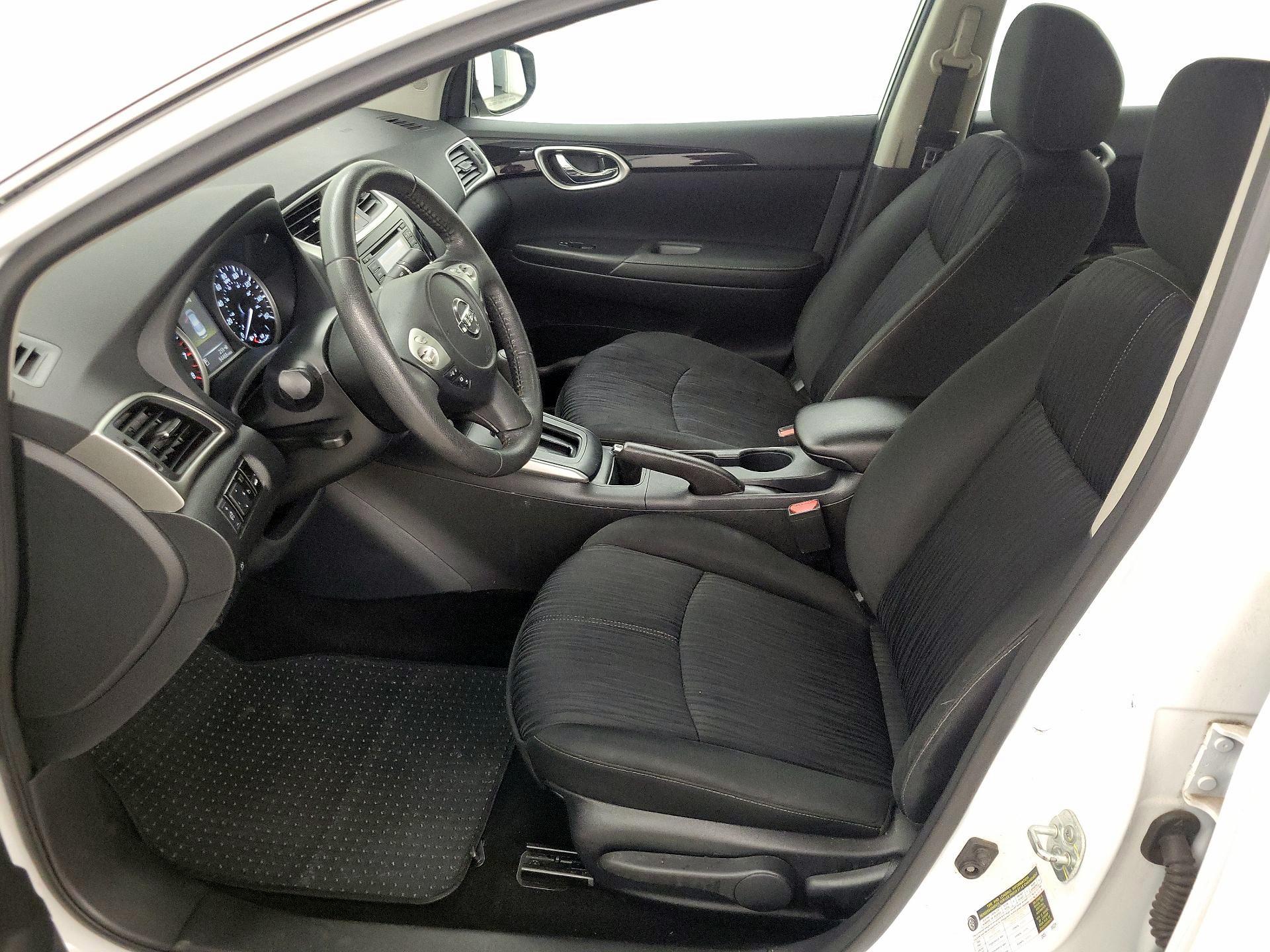 Thumbnail: 2017 Nissan Sentra - 11