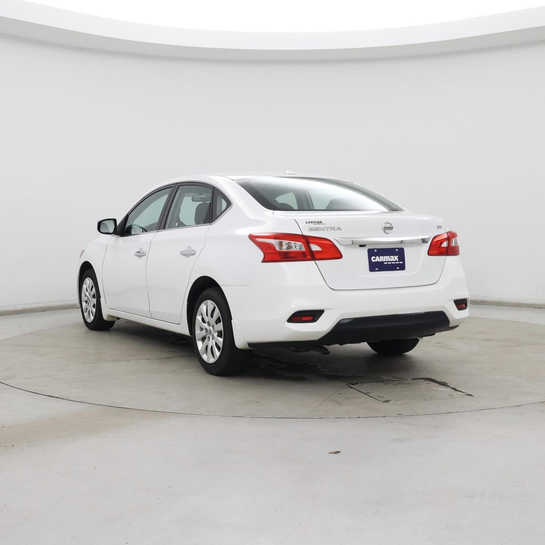Thumbnail: 2017 Nissan Sentra - 2