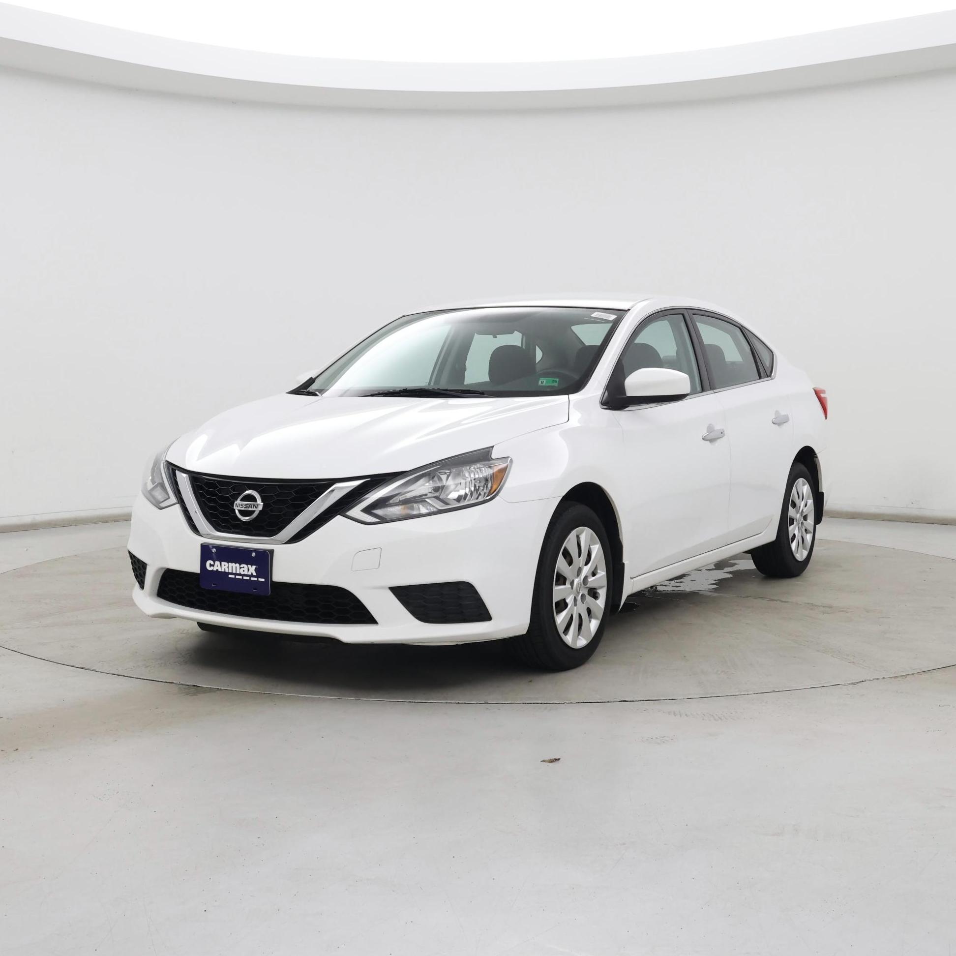 Thumbnail: 2017 Nissan Sentra - 4