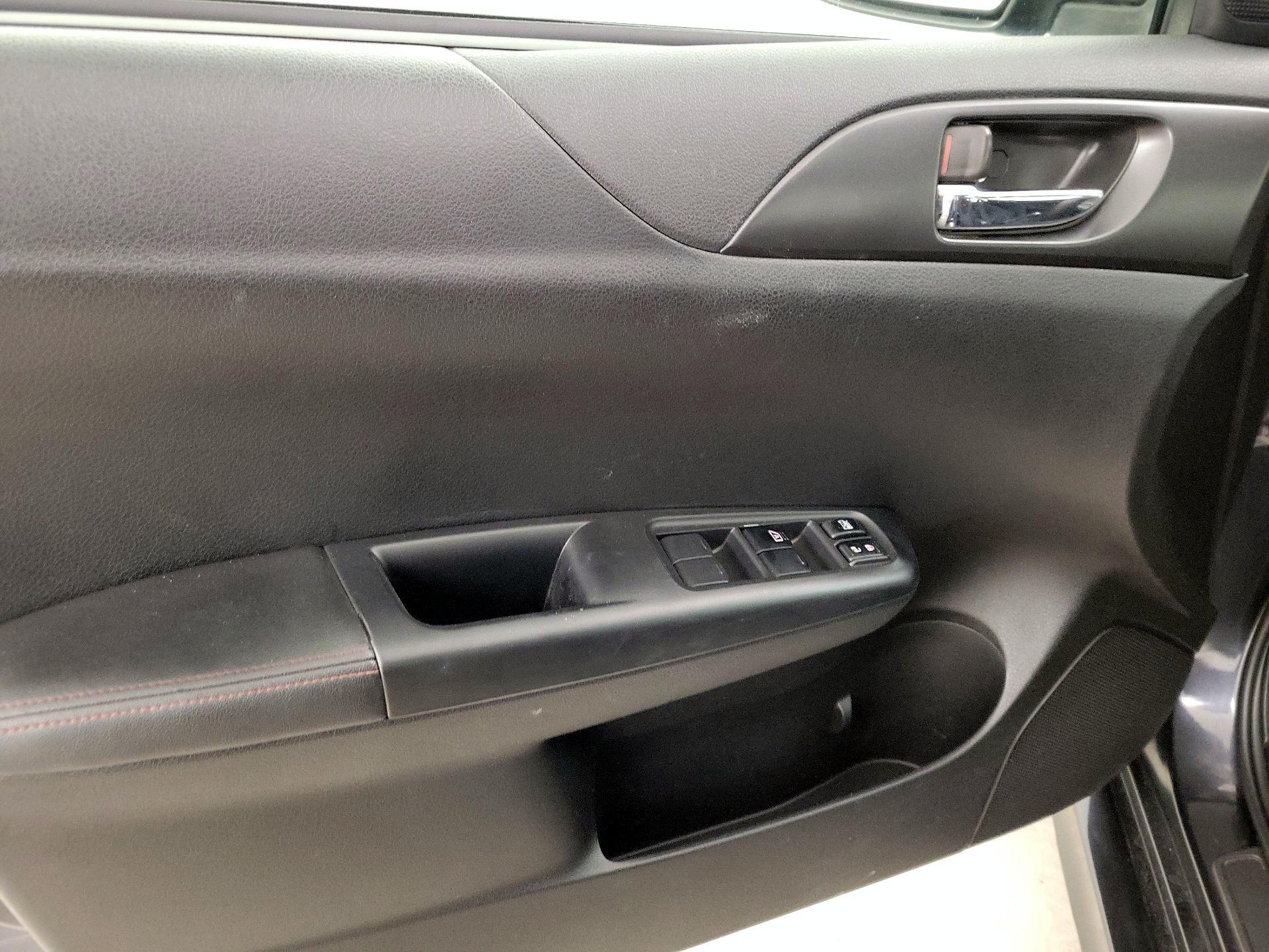 Thumbnail: 2014 Subaru Impreza - 12