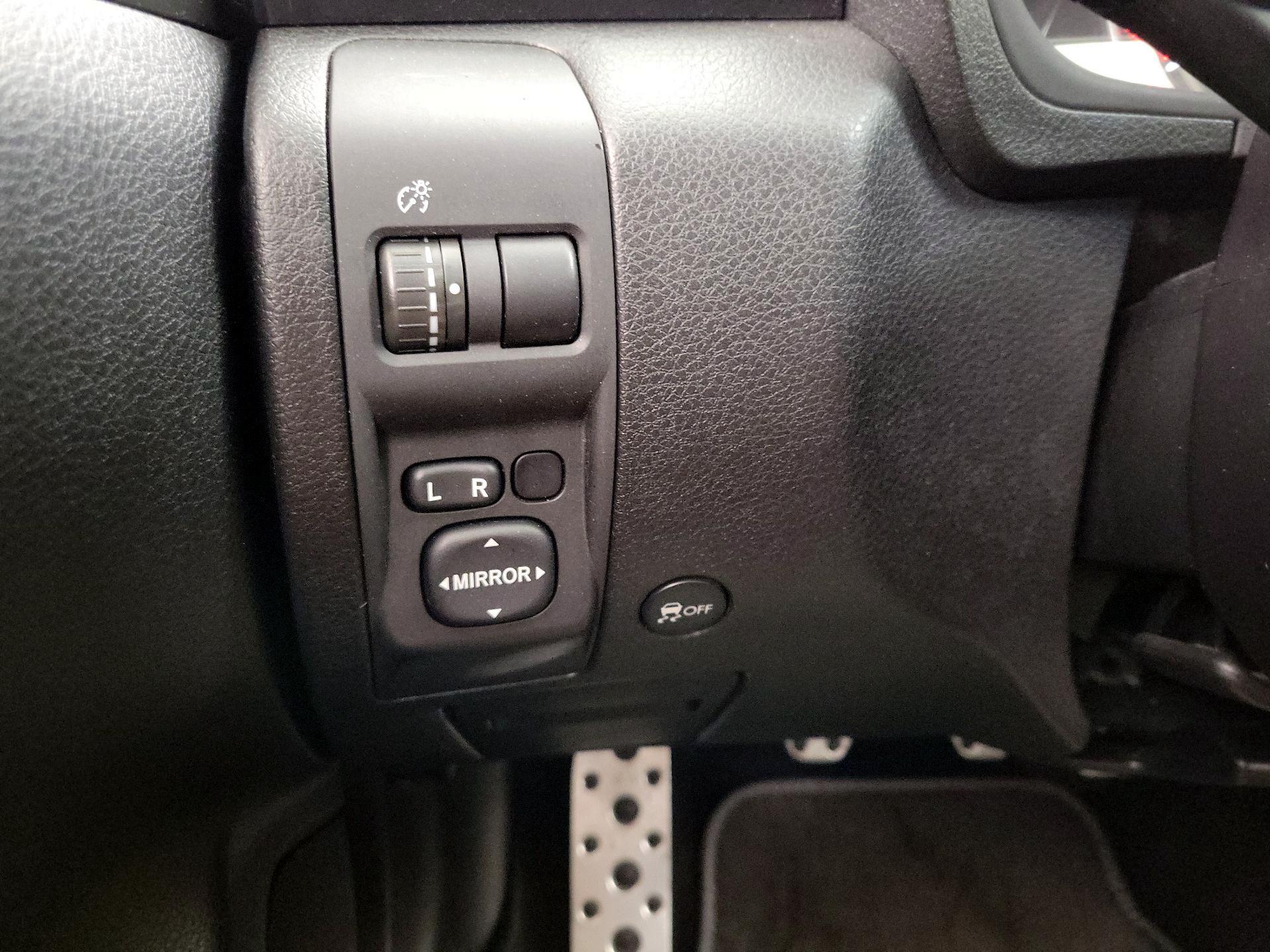 Thumbnail: 2014 Subaru Impreza - 13