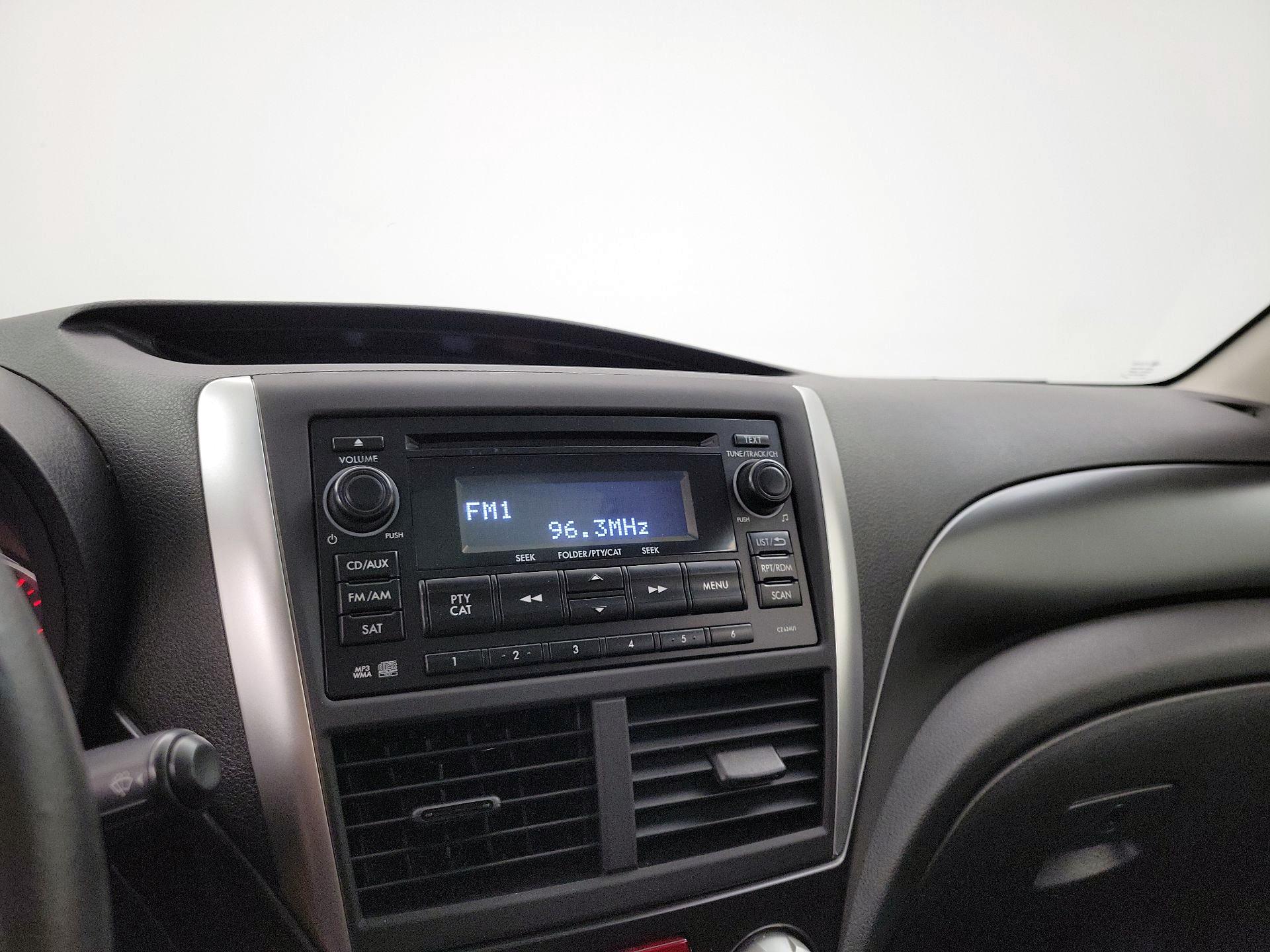 Thumbnail: 2014 Subaru Impreza - 14