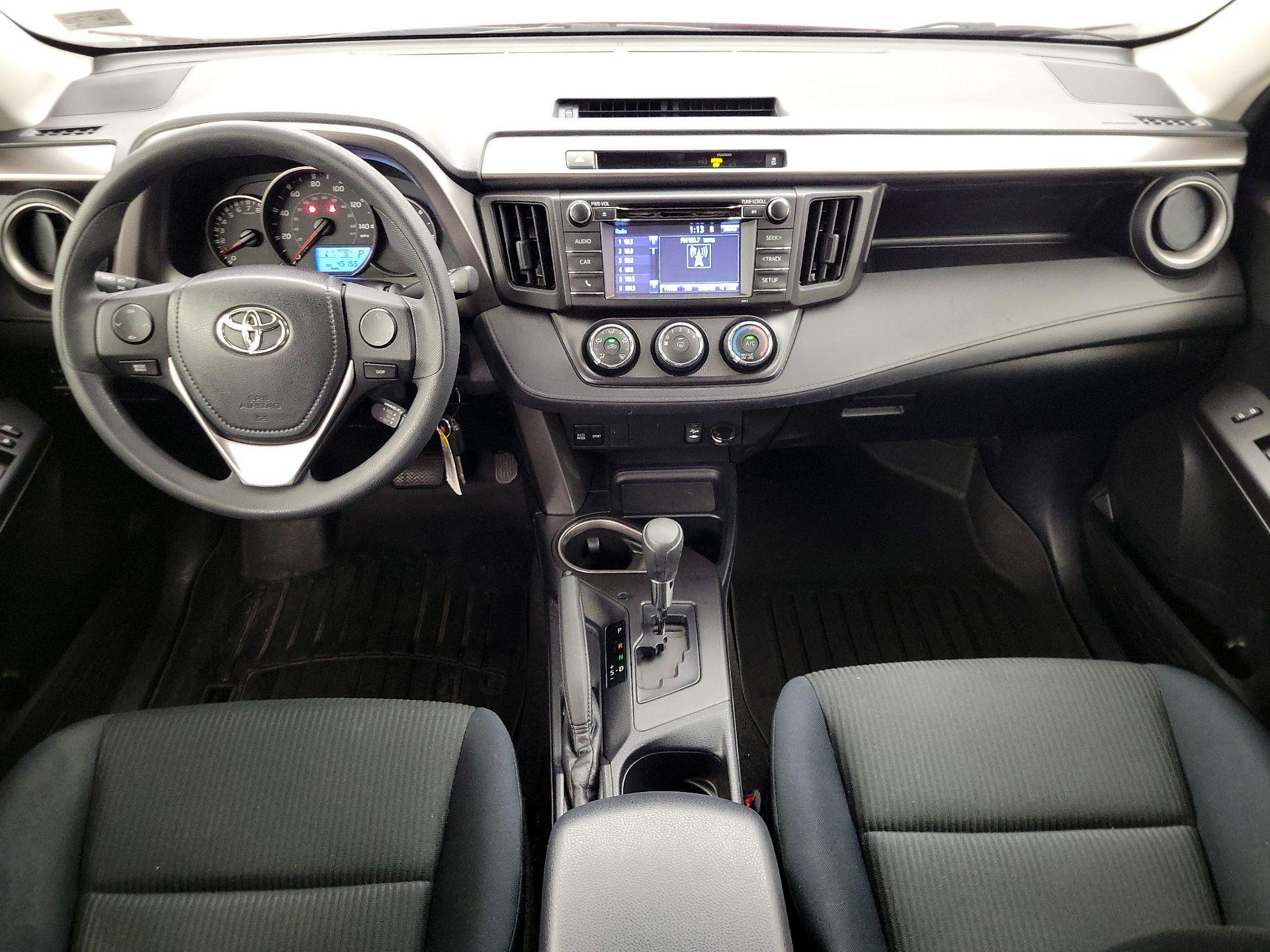 Thumbnail: 2016 Toyota RAV4 - 9