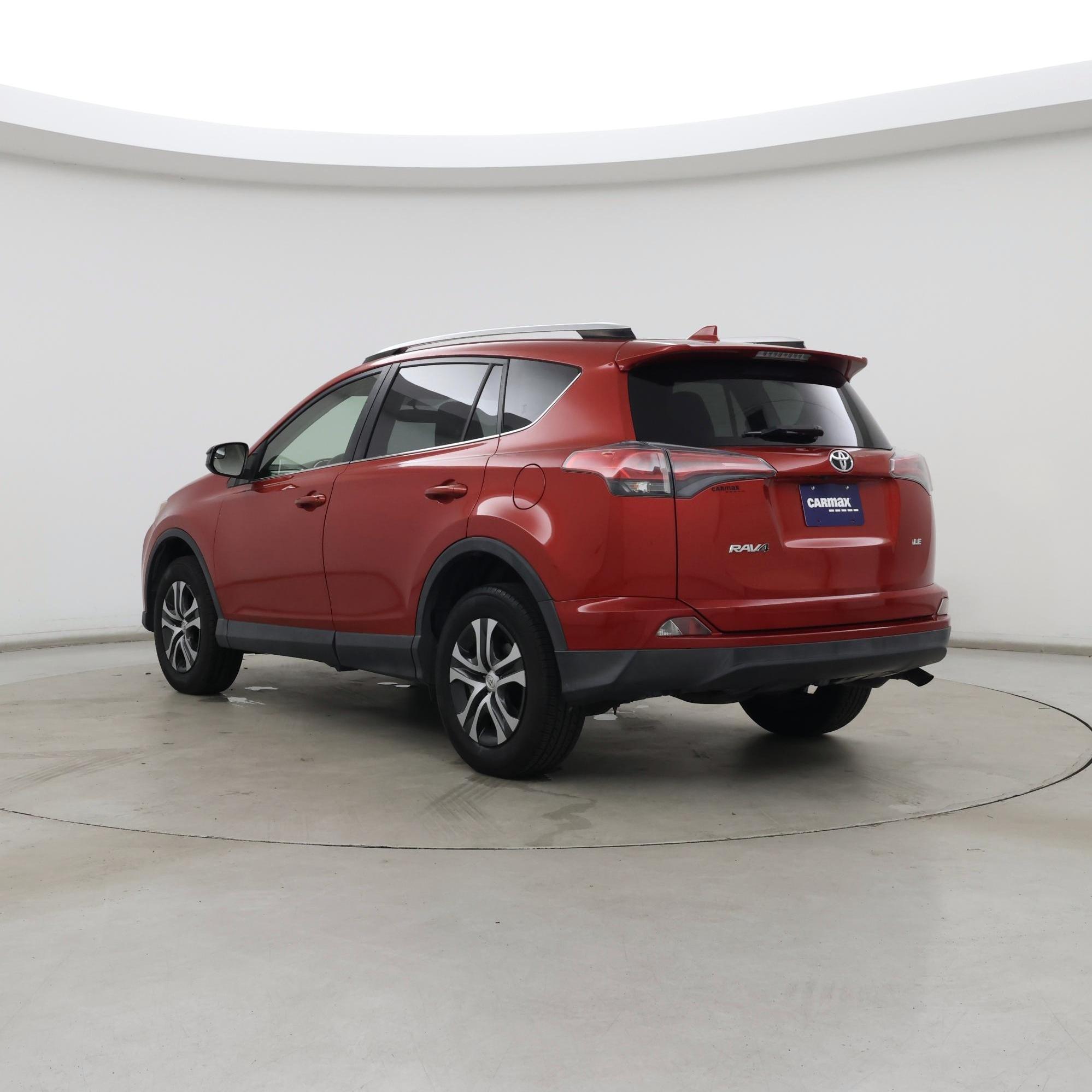 Thumbnail: 2016 Toyota RAV4 - 2