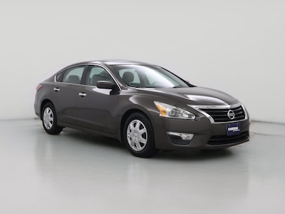 Brown 2015 Nissan Altima S