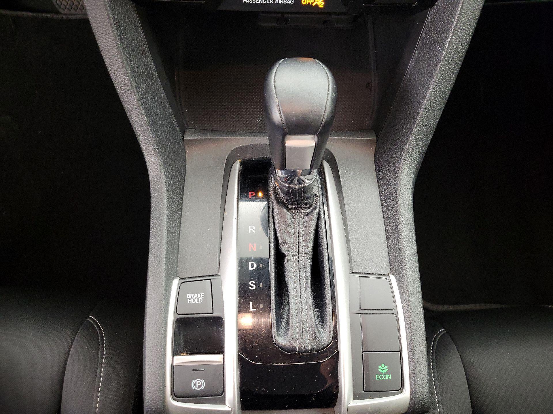 Thumbnail: 2019 Honda Civic - 17