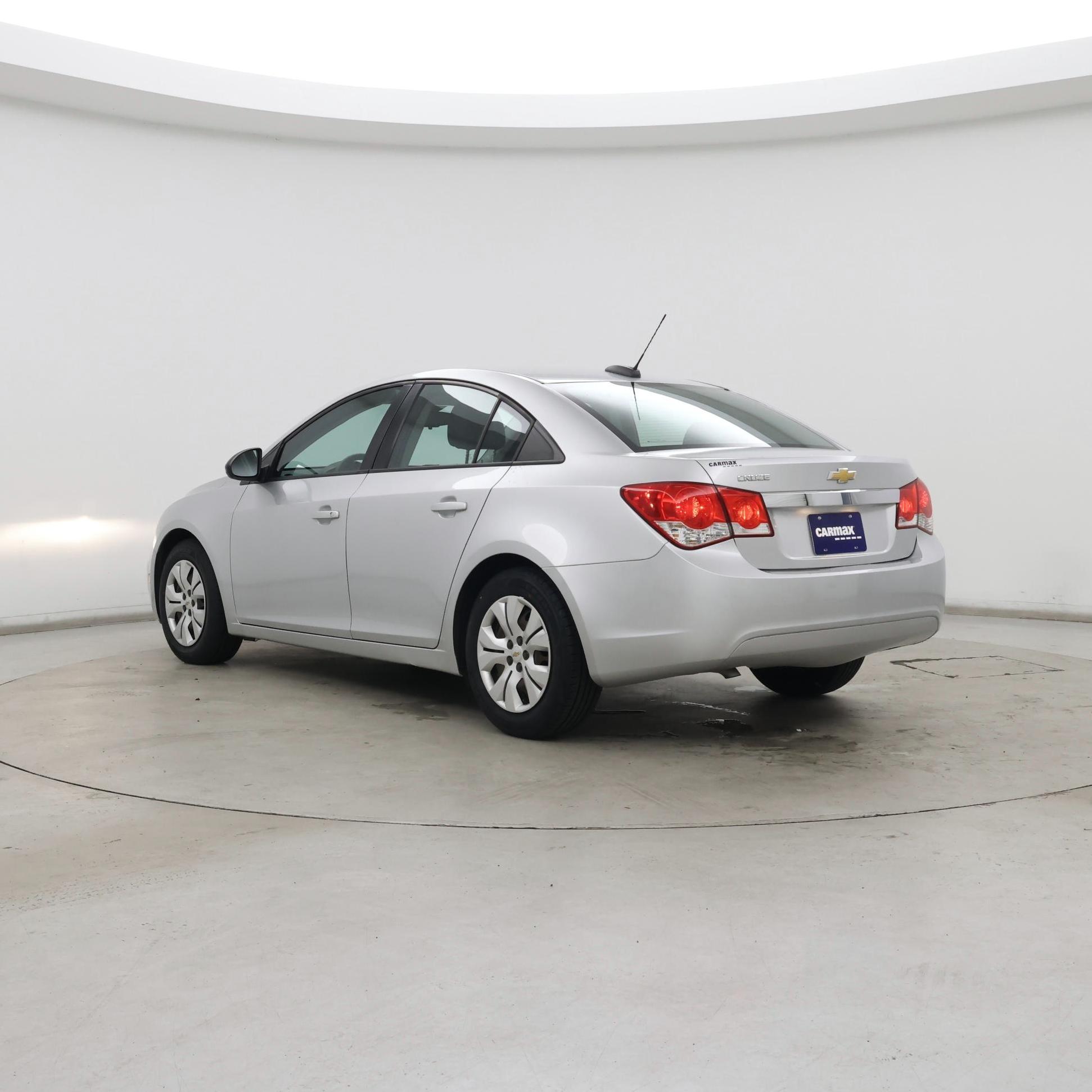 Thumbnail: 2016 Chevrolet Cruze - 2