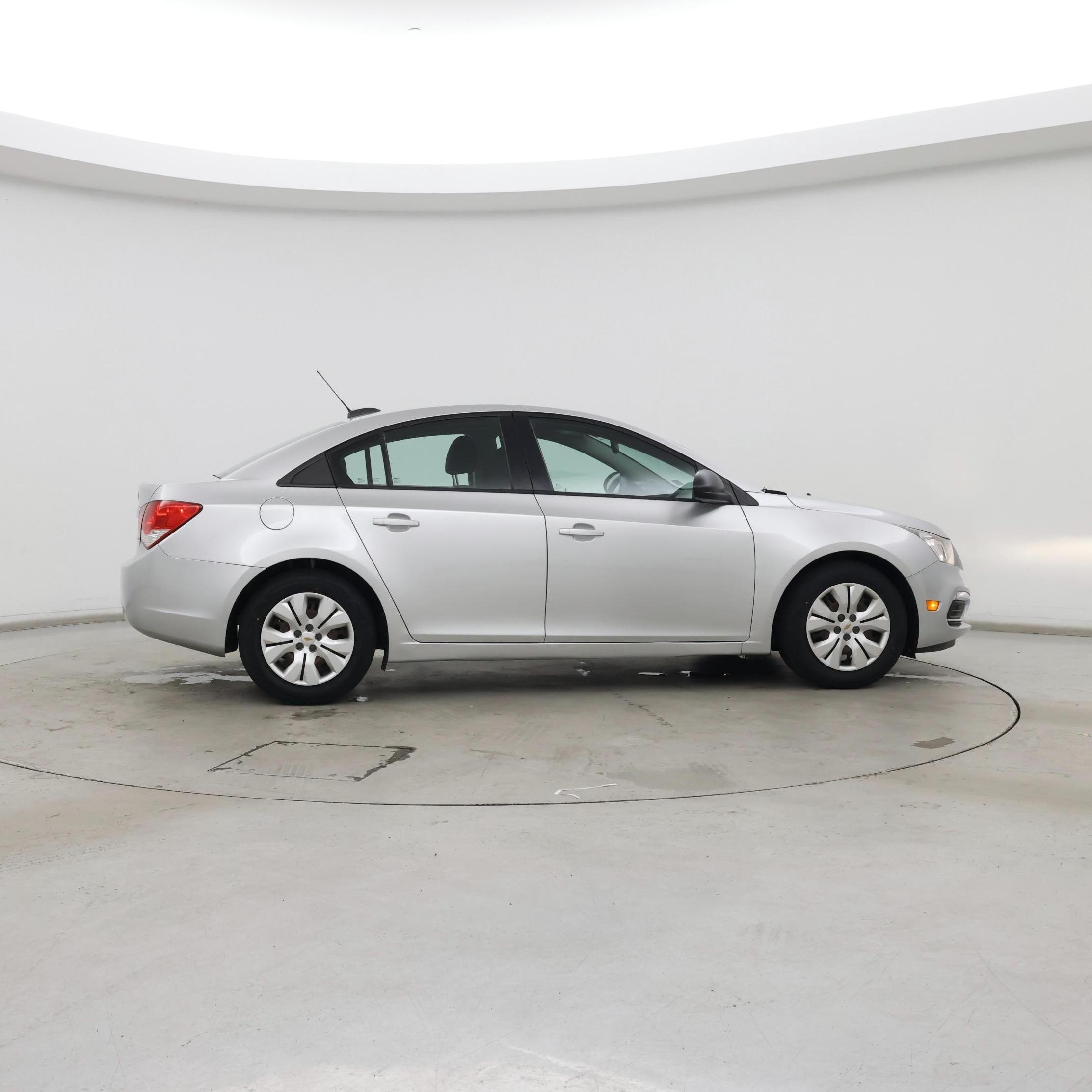 Thumbnail: 2016 Chevrolet Cruze - 7