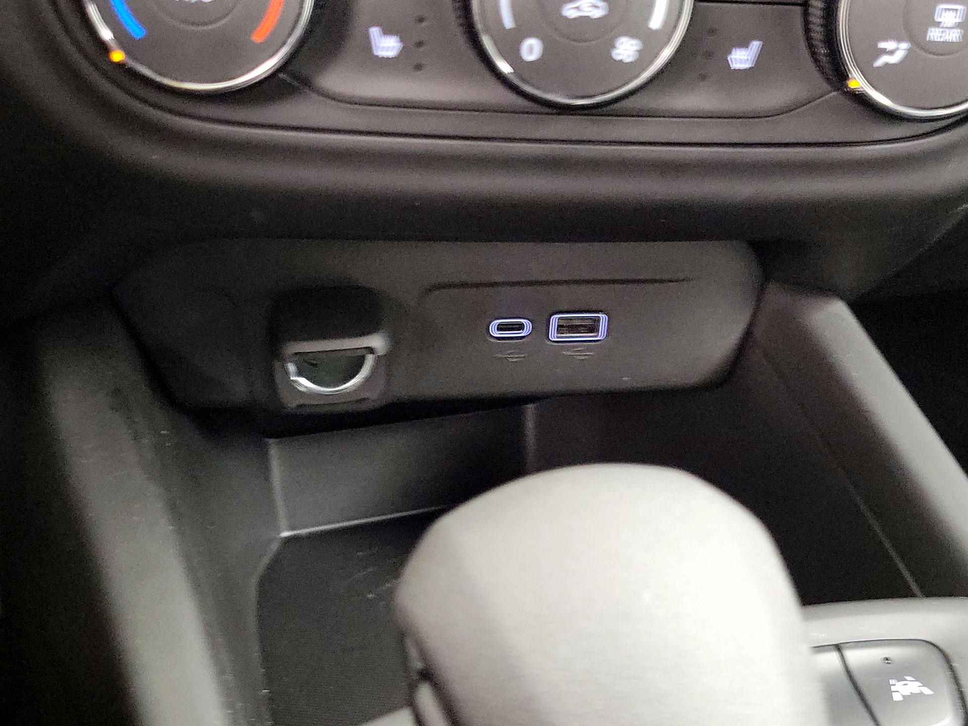 Thumbnail: 2024 Chevrolet Trax - 18
