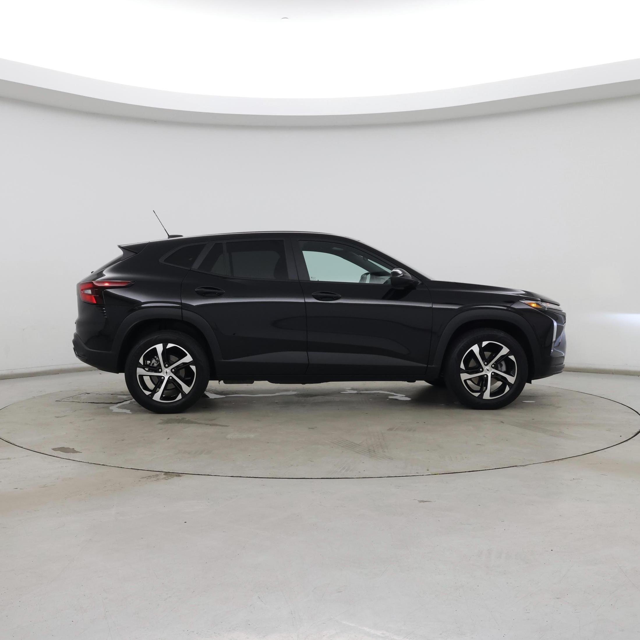 Thumbnail: 2024 Chevrolet Trax - 7