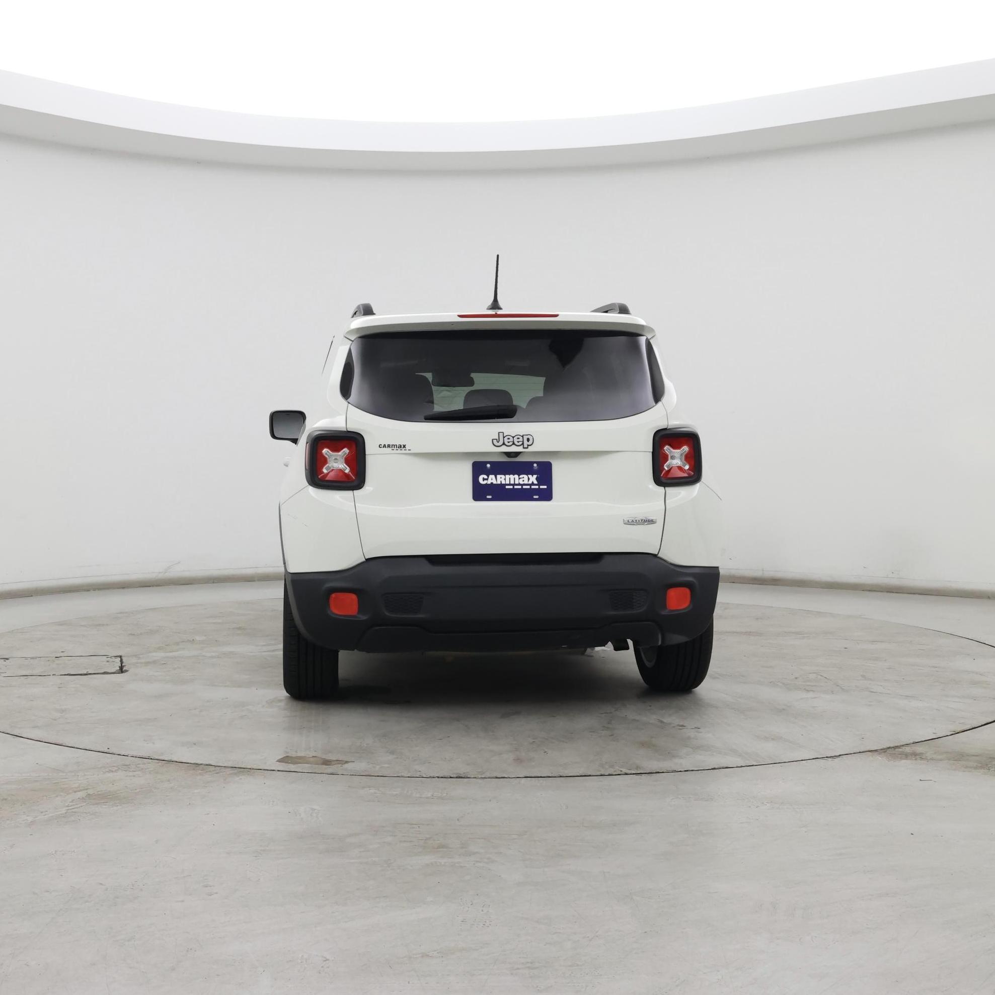 Thumbnail: 2015 Jeep Renegade - 6