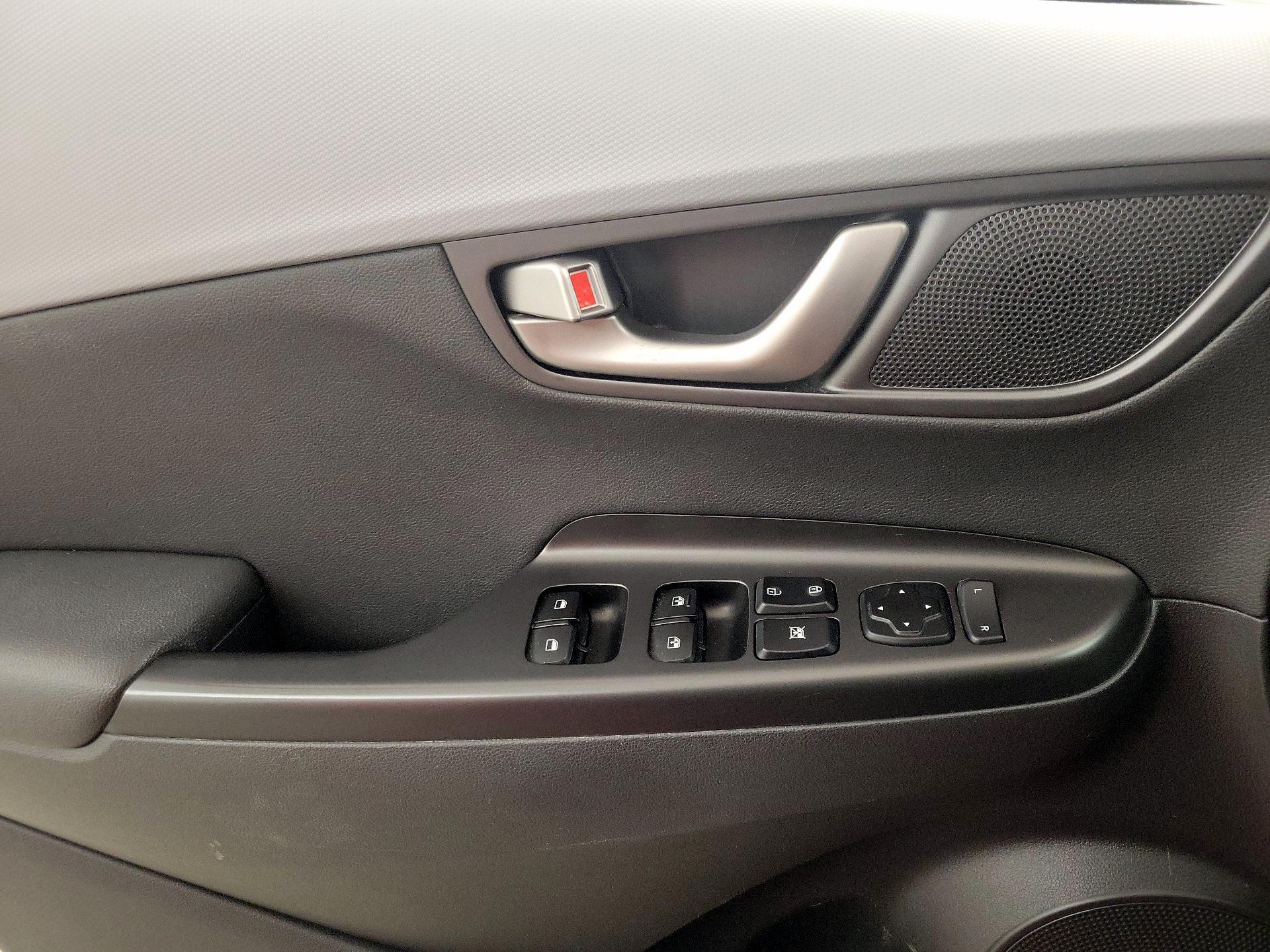 Thumbnail: 2019 Hyundai Kona - 12