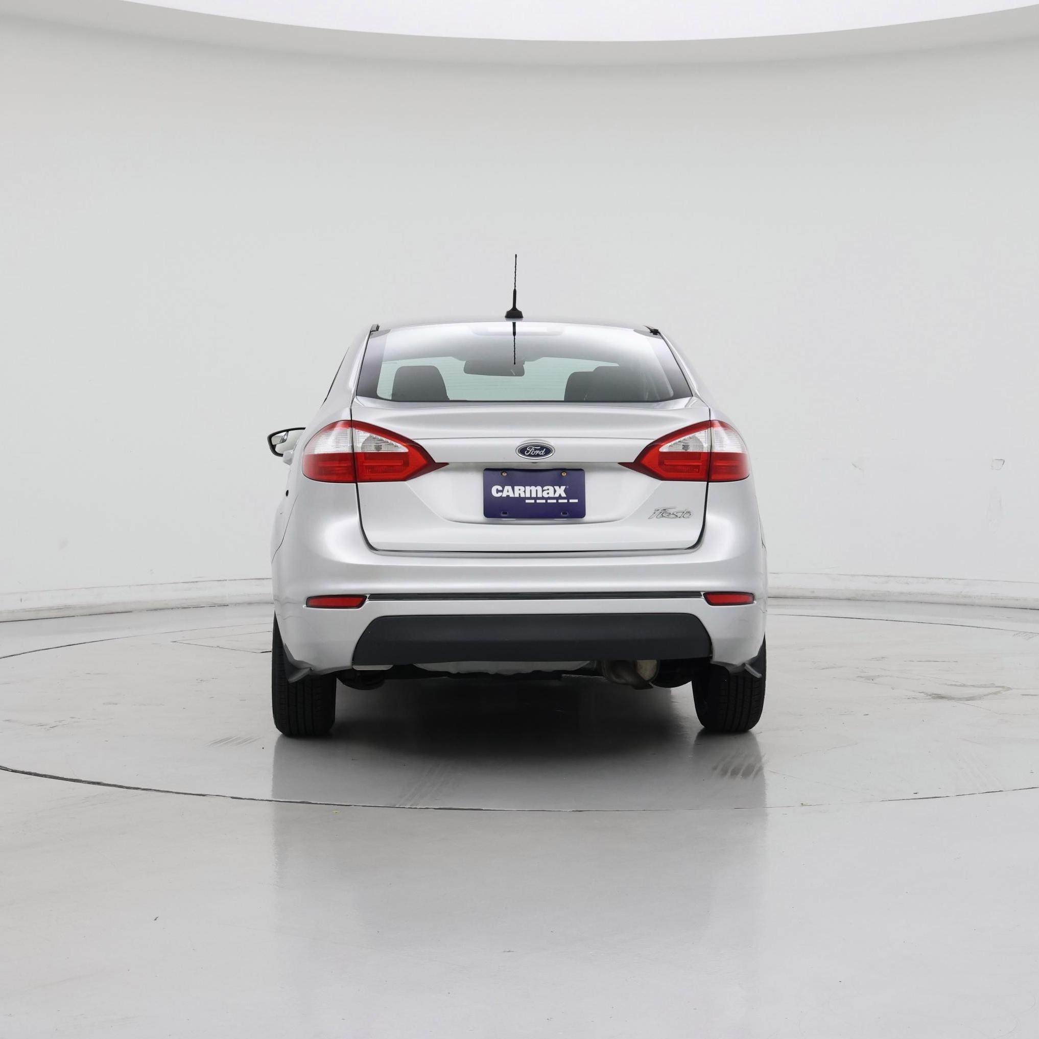 Thumbnail: 2016 Ford Fiesta - 6