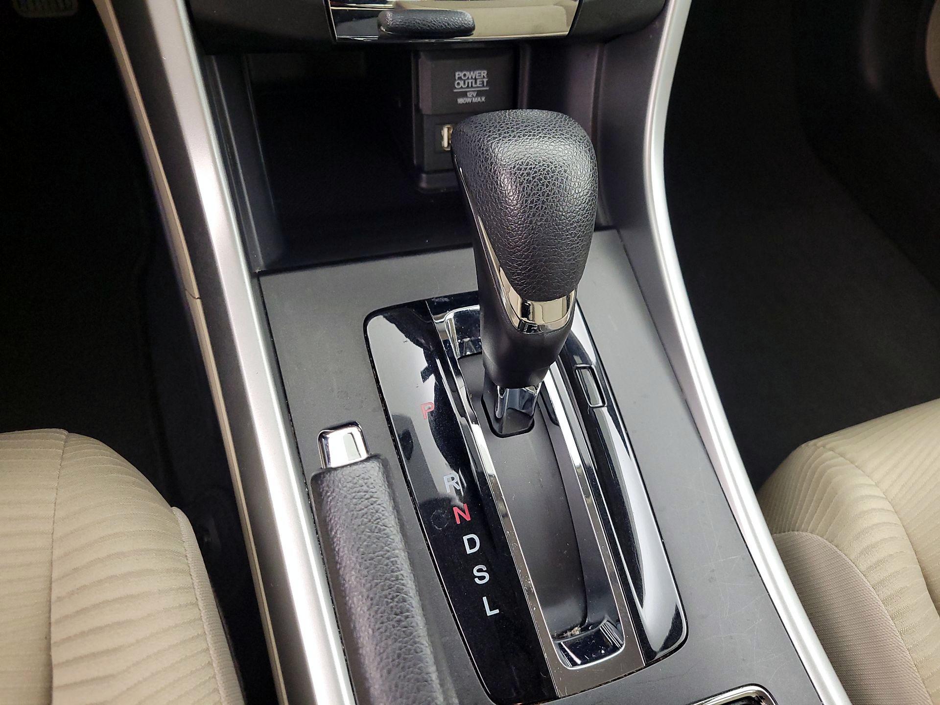 Thumbnail: 2014 Honda Accord - 17
