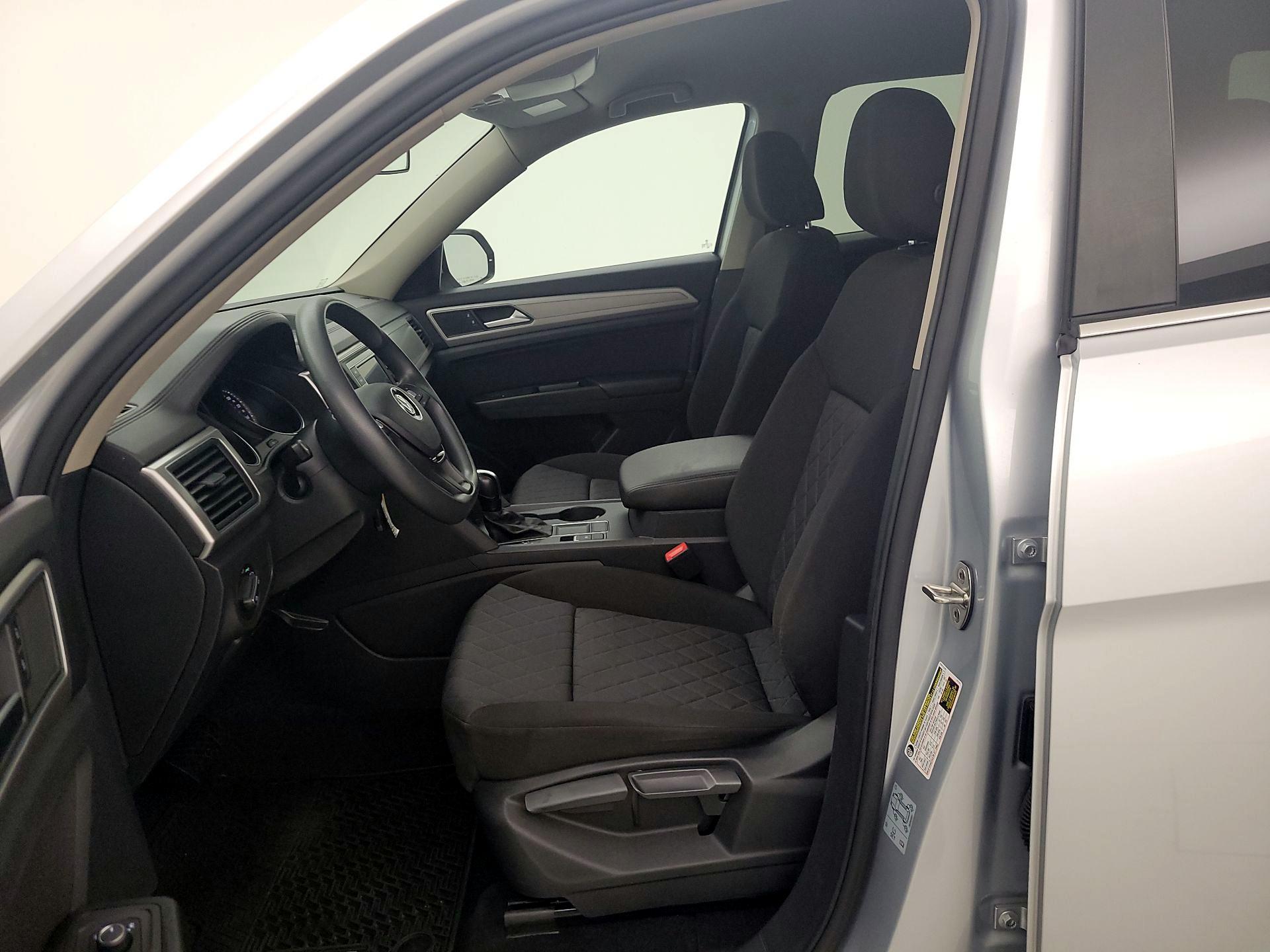 Thumbnail: 2018 Volkswagen Atlas - 11