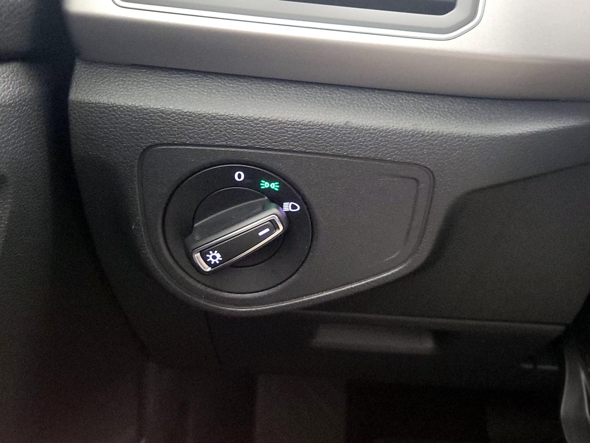 Thumbnail: 2018 Volkswagen Atlas - 13