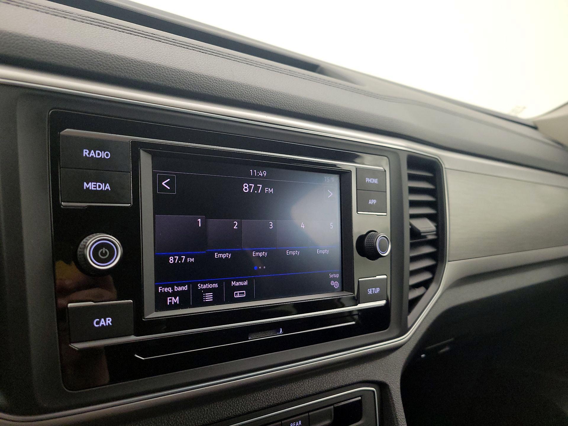 Thumbnail: 2018 Volkswagen Atlas - 15