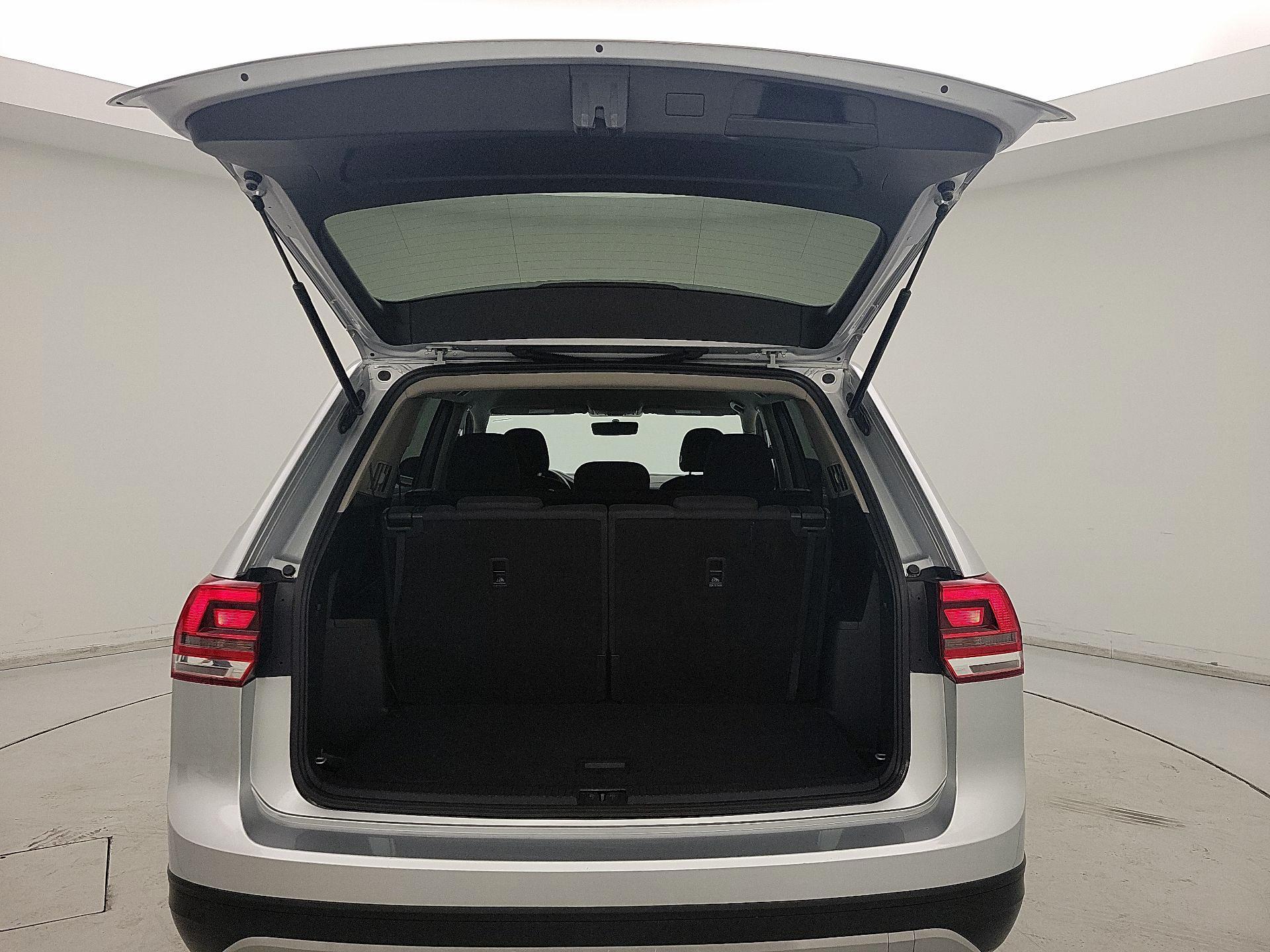 Thumbnail: 2018 Volkswagen Atlas - 20